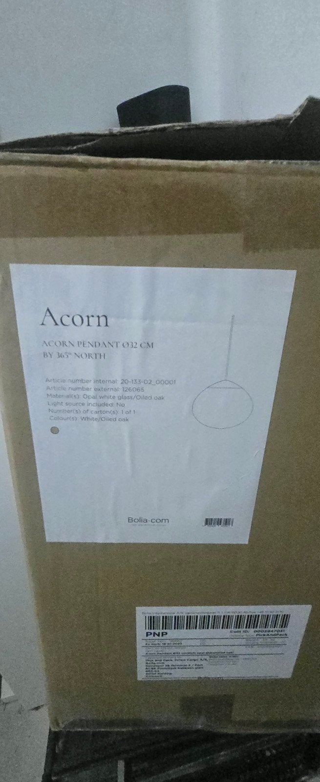 Bolia Acorn hanglamp Ø32 cm - Nieuw in doos, Huis en Inrichting, Lampen | Hanglampen, Nieuw, Modern Scandinavisch, Glas, E27 (groot)