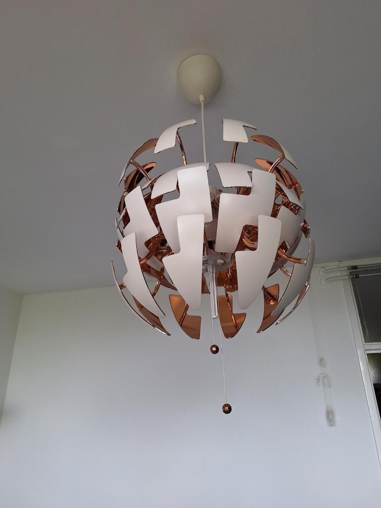 IKEA PS 2014 Hanglamp - Wit/koper- Zo goed als nieuw, Huis en Inrichting, Lampen | Hanglampen, Ophalen, 50 tot 75 cm, Modern, Scandinavisch, Design