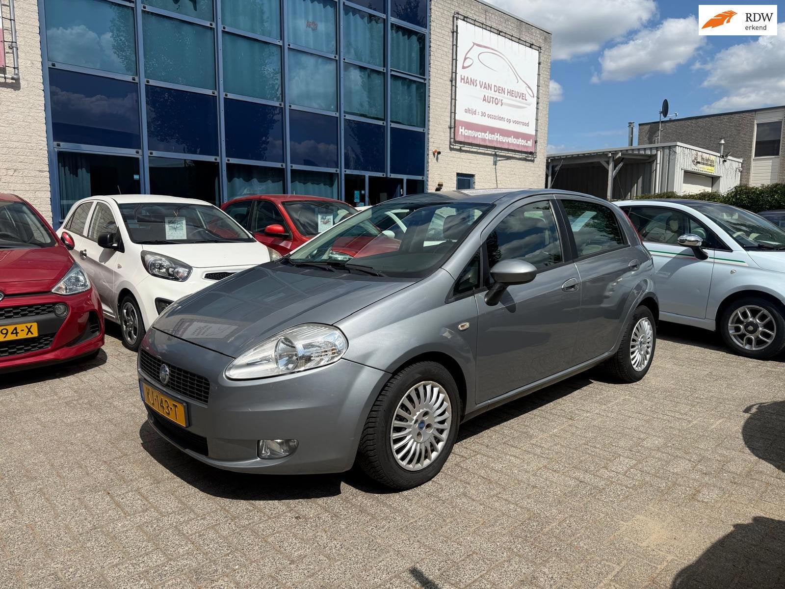 Fiat Grande Punto 1.4 Actual 5-drs, Airco, APK 07/27, Voorwielaandrijving, Stof, 4 cilinders, 400 kg