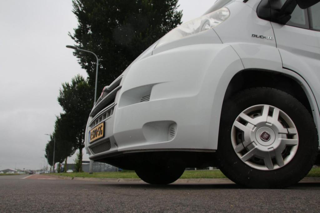 Buerstner Ixeo Time 585 | Zonnepanelen | Trekhaak, Caravans en Kamperen, Campers, Airbags, Erwin Hymer Group SE, Bedrijf, Bürstner