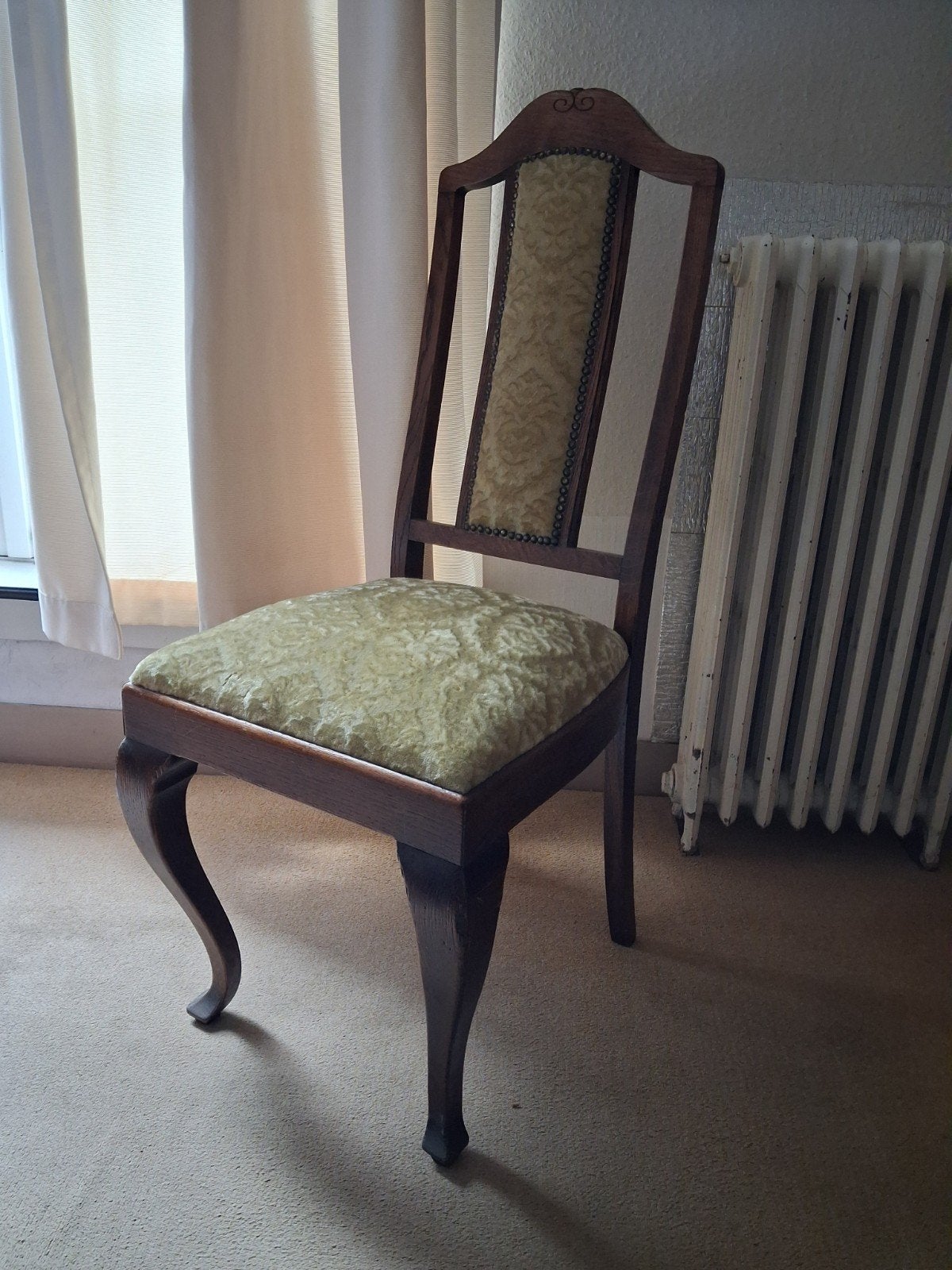 2 Antieke stoeltjes met mohair bekleding, Antiek en Kunst, Ophalen