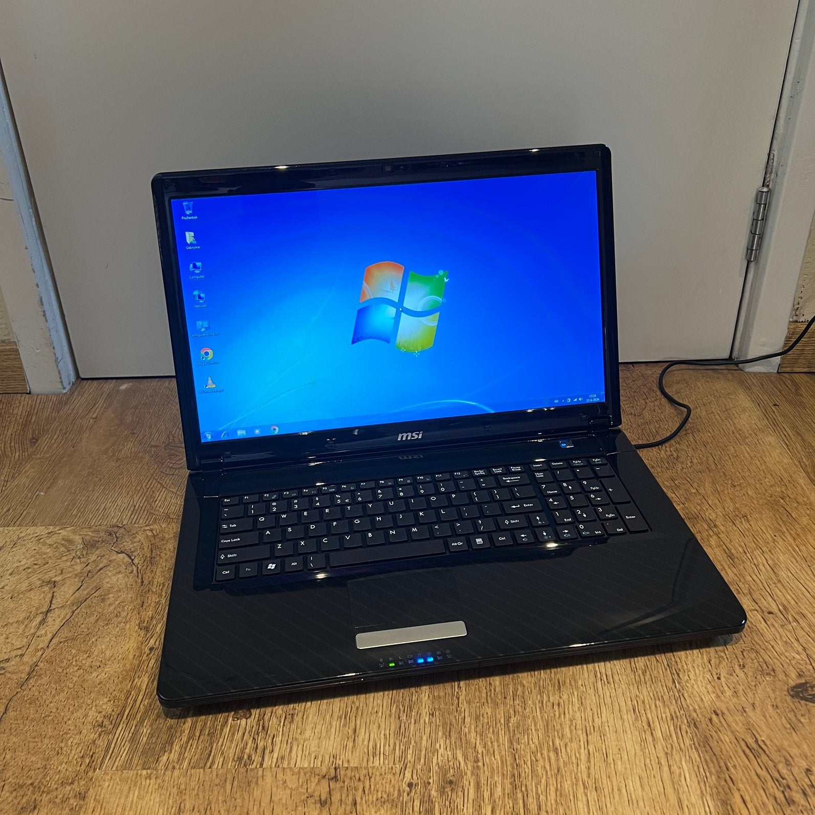 MSI CR720 met Windows 7 VINTAGE, Computers en Software, Vintage Computers, Ophalen of Verzenden