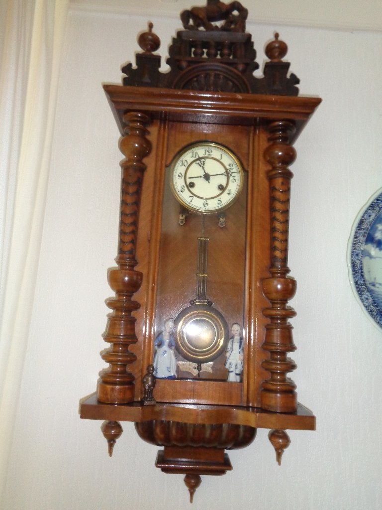 Mooie EIKEN Houten Paardjes Hang Klok., Ophalen