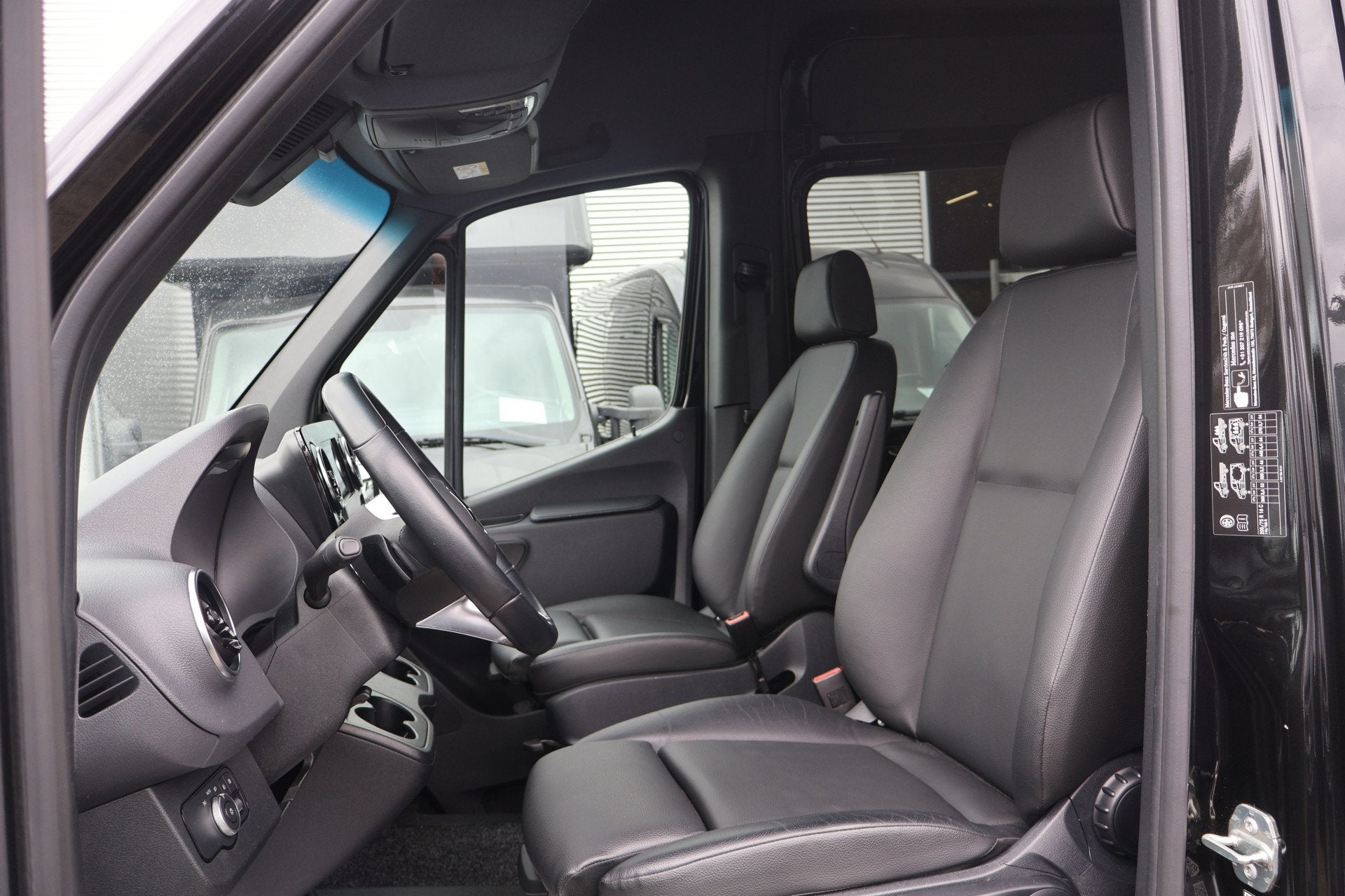 Mercedes-Benz Sprinter 519 CDI L4 H2 DC Aico Led Navigatie C, Auto's, Automaat, Achterwielaandrijving, Gebruikt, Euro 6