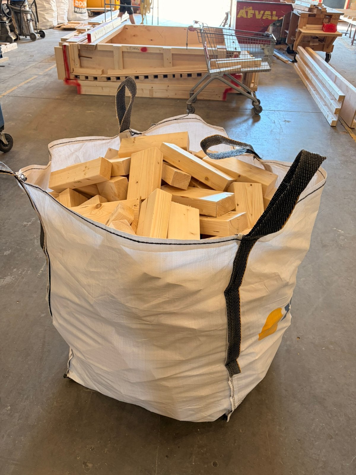 Nieuw Schoon brandhout vuren €30 per m3, Ophalen, Nieuw, 50 mm of meer, Balk