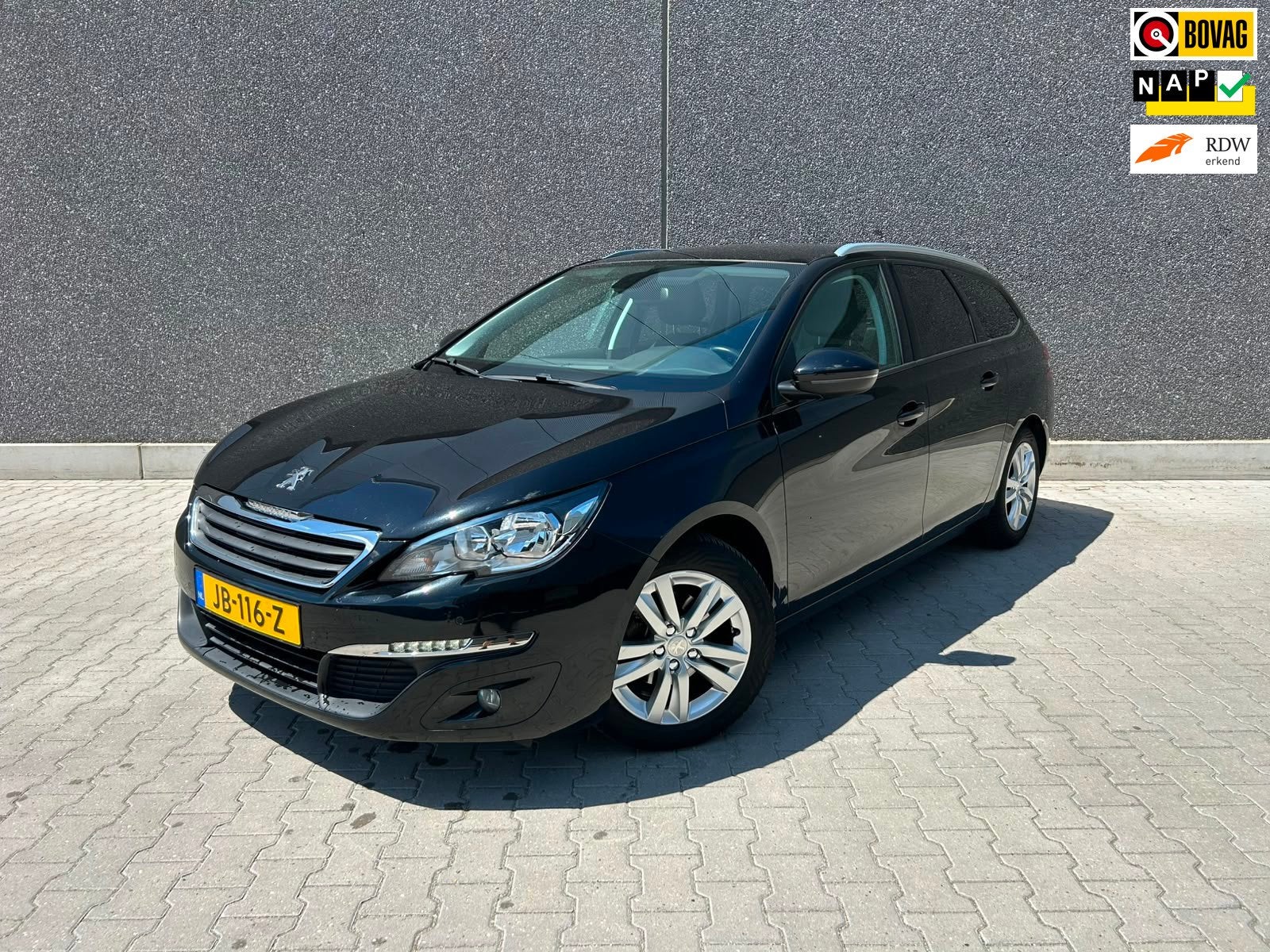 Peugeot 308 SW 1.2 PureTech Blue Lease Executive | PANO | NA, Auto's, Peugeot, Gebruikt, Euro 6, 1199 cc, 1165 kg