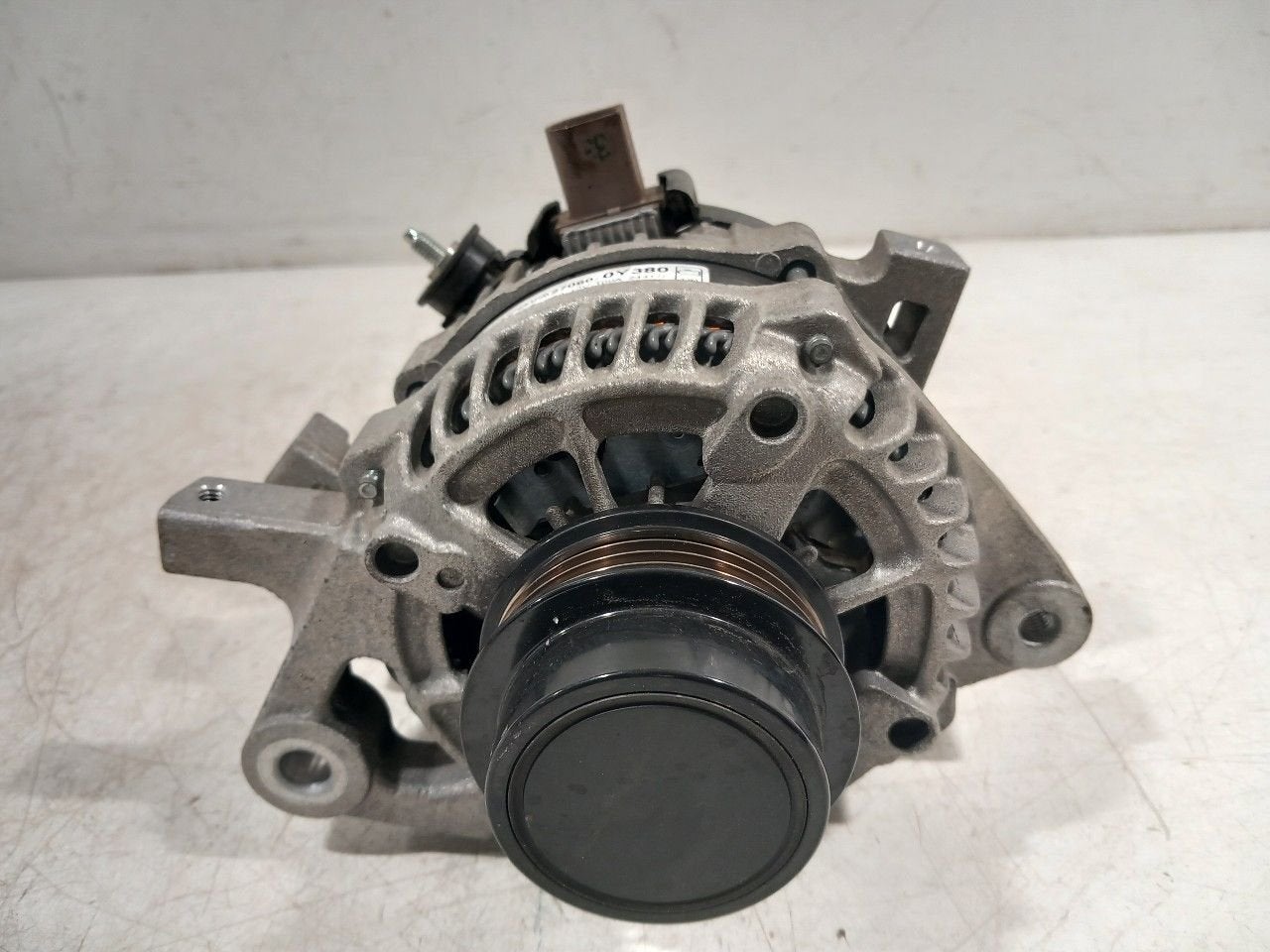 Dynamo Toyota Yaris, Onderdelen@venauto.nl, Van der Ven Autorecycling B.V., Gebruikt, Ettenseweg 76, 4706 PB Roosendaal, The Netherlands