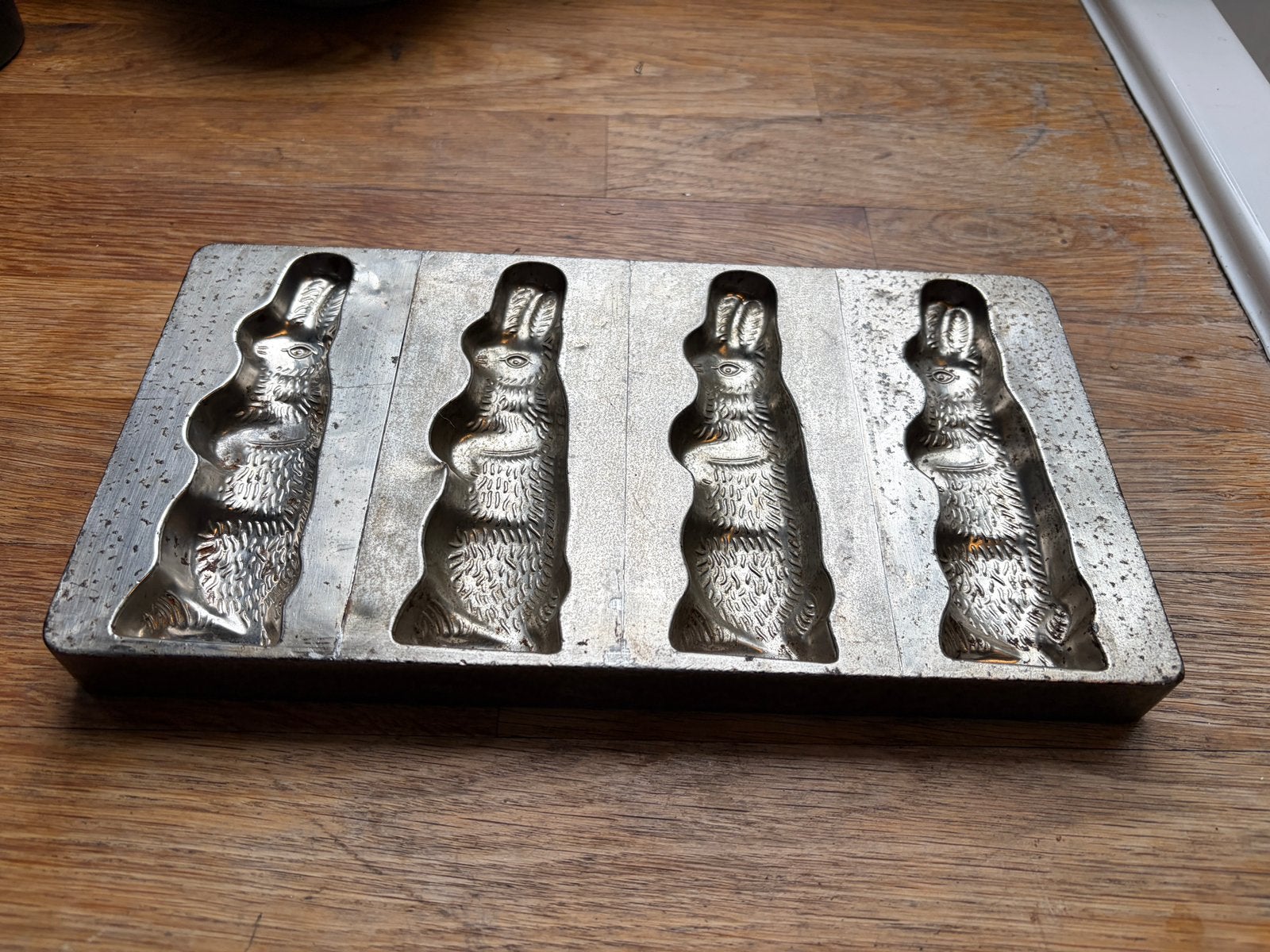 Antieke Chocoladevorm ijzer Bodderas Erndtebruck paashaas, Ophalen of Verzenden