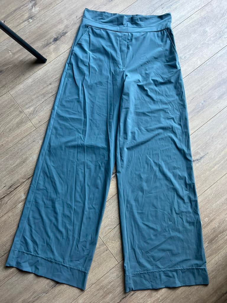 Hiltje H travelstof broek grijs blauw zgan maat M, Kleding | Dames, Maat 38/40 (M), Blauw, Ophalen of Verzenden, Zo goed als nieuw