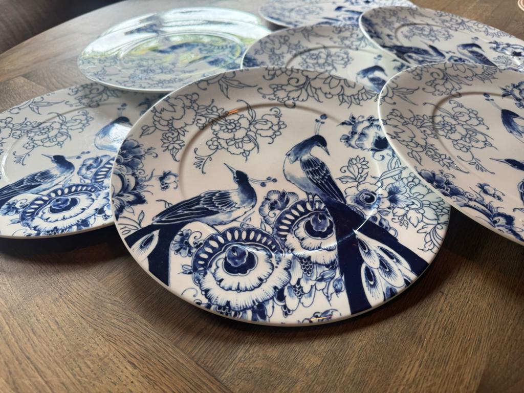 Royal Delft Peacock Symphonie borden (9 stuks), Hobby en Vrije tijd, Spaarzegeltjes, Ophalen, Overige soorten, Voorwerp of Figuurtje