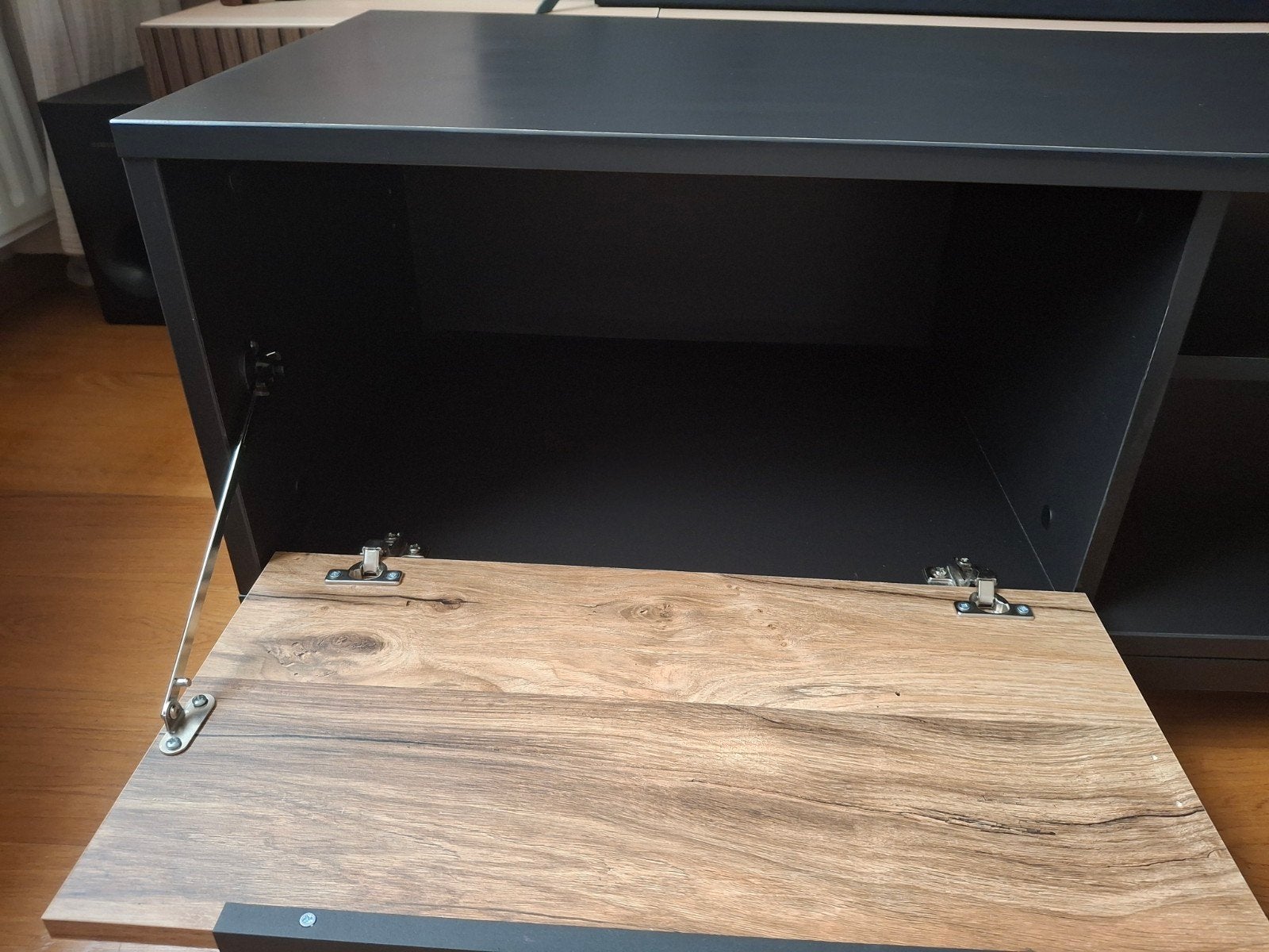 MOET WEG! TV-dressoir Luc - antraciet/eiken - 44x185x48, Ophalen, Gebruikt, 150 tot 200 cm, Minder dan 100 cm