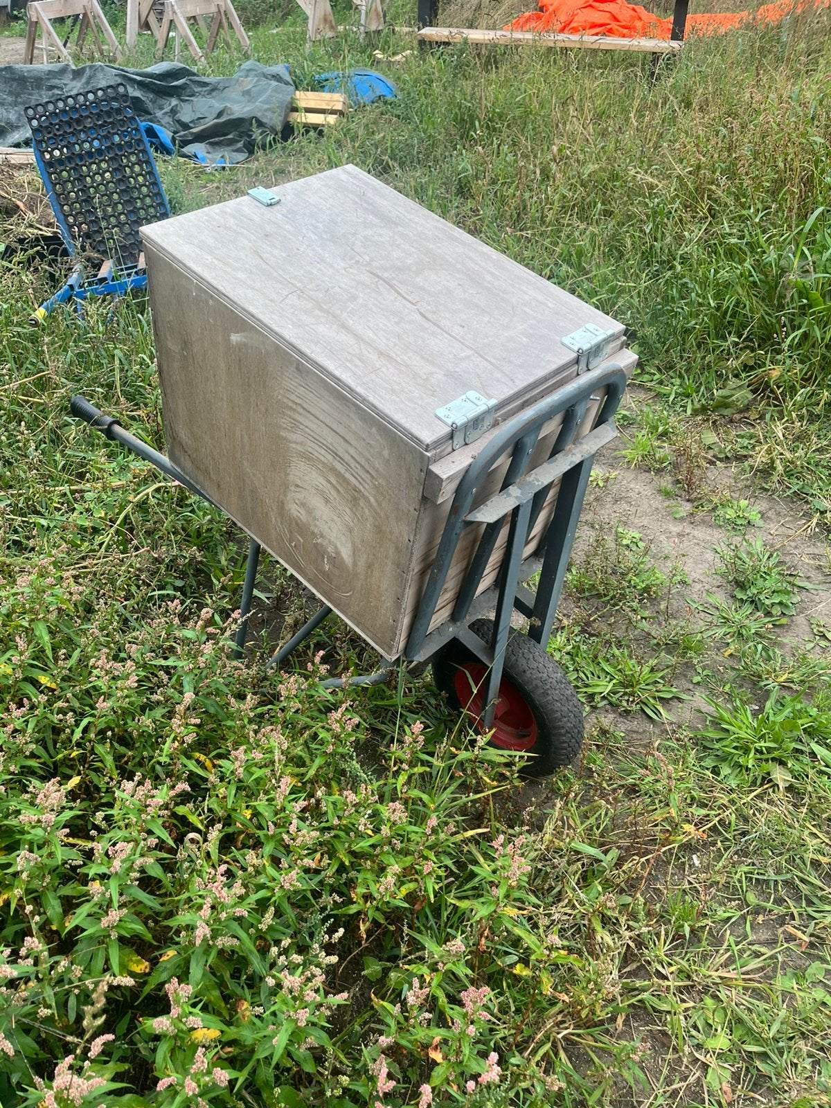 Gereedschap kruiwagen, Ophalen, Zo goed als nieuw