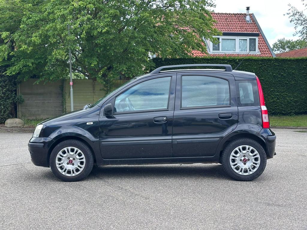 Fiat Panda 1.2 Edizione Cool Navigatie*Airco*Elektrische ram, Voorwielaandrijving, Metallic lak, Gebruikt, Zwart