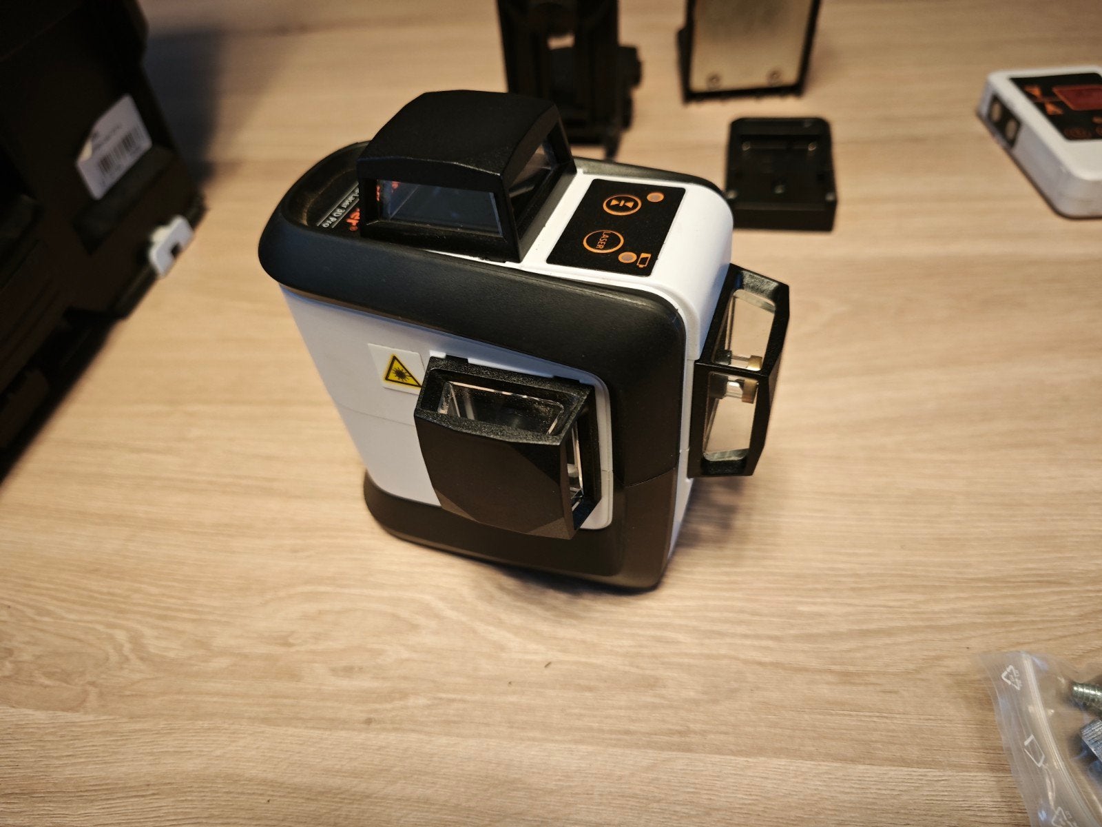 3d kruislijnlaser professionele uitvoering., Ophalen, Zo goed als nieuw, Afstand