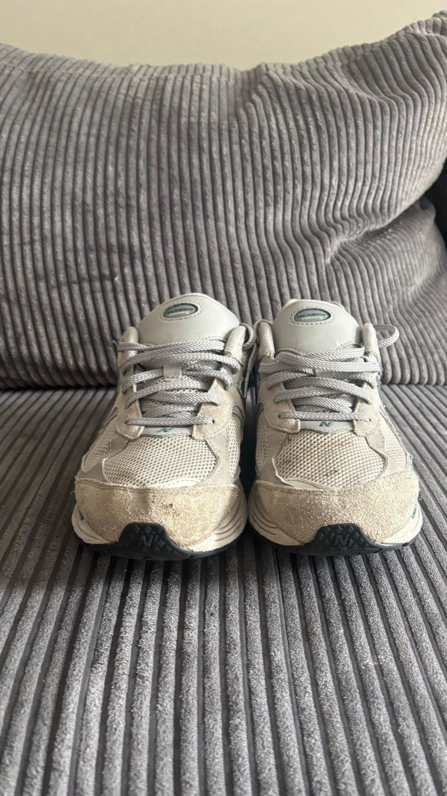 New Balance 2002R Sneakers - Grijs/Groen, Ophalen of Verzenden, Gedragen, Grijs, Sneakers of Gympen