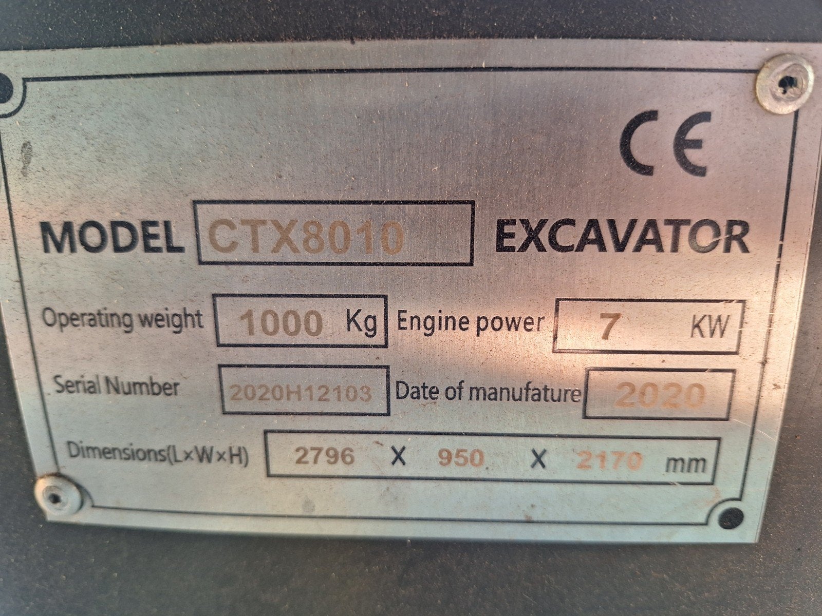 WCM CTX8010 Minigraafmachine met diverse bakken en hamer, Zakelijke goederen, Machines en Bouw | Kranen en Graafmachines, Ophalen