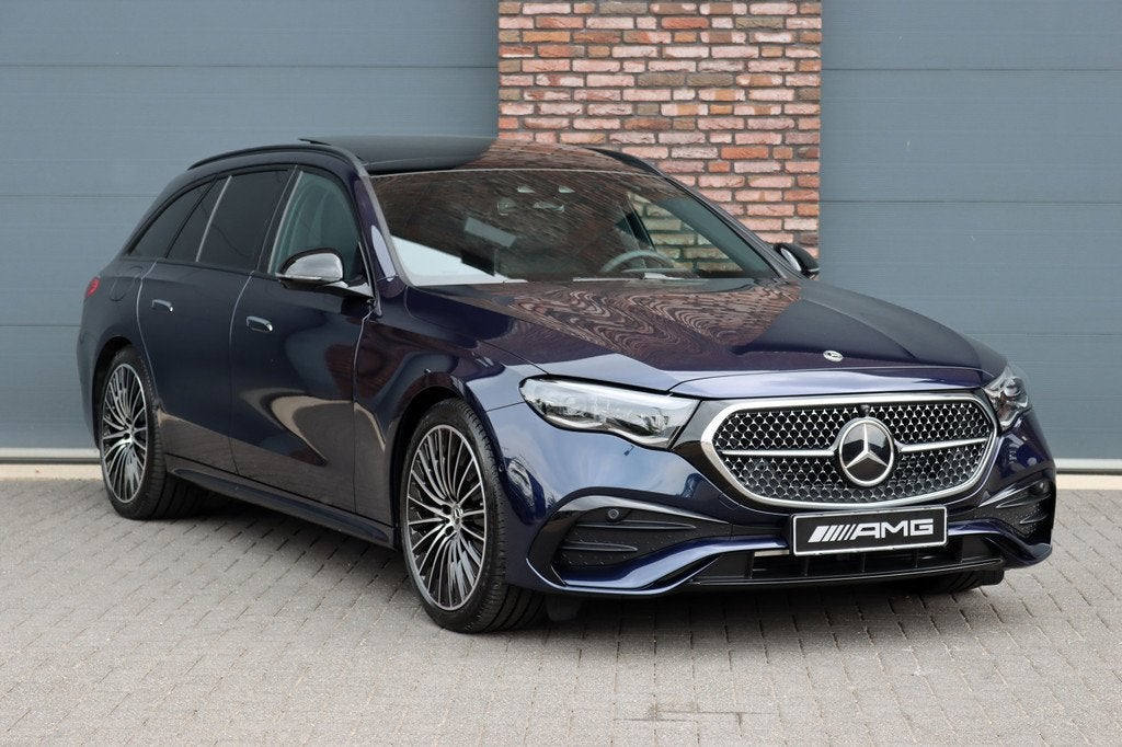 Mercedes-Benz E-Klasse Estate 300 e AMG Line Premium | Hyper, Achterwielaandrijving, Gebruikt, 4 cilinders, Blauw