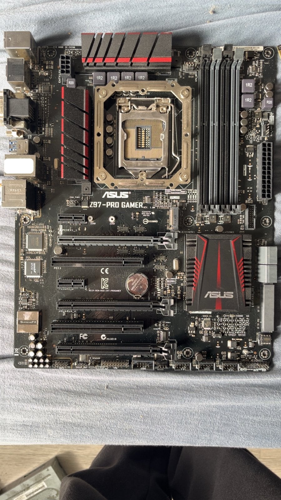 ASUS Z97-PRO GAMER Moederbord, Computers en Software, Ophalen of Verzenden, Gebruikt, Intel, DDR3