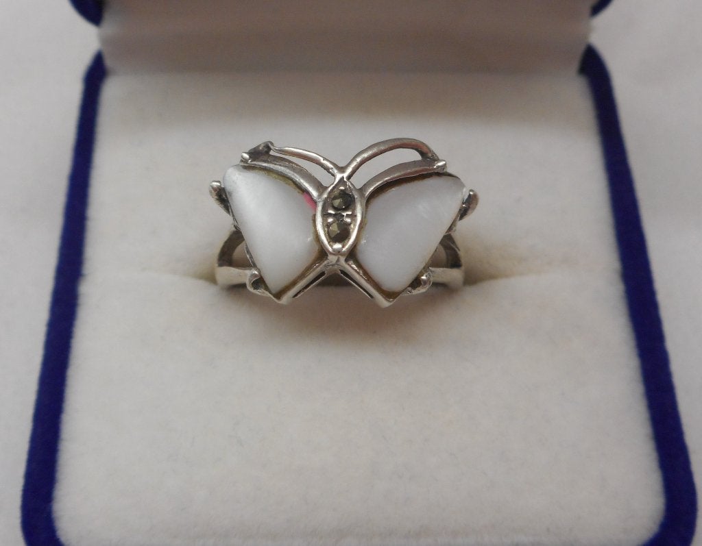 Zilveren ring vlinder maat 17 nr.1680, Verzenden, Zo goed als nieuw, 17 tot 18, Dame