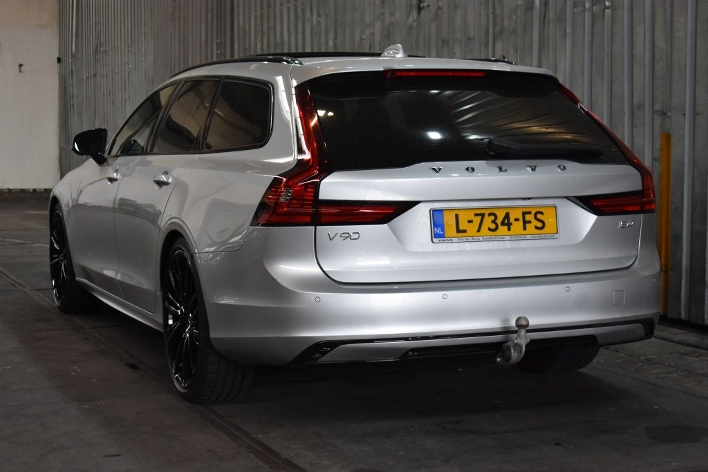 Volvo V90 B4 197PK R-Design | Trekhaak | Schuifdak | 360 | H, Auto's, 12 maanden, Euro 6, 4 cilinders, Automatische klimaatregeling