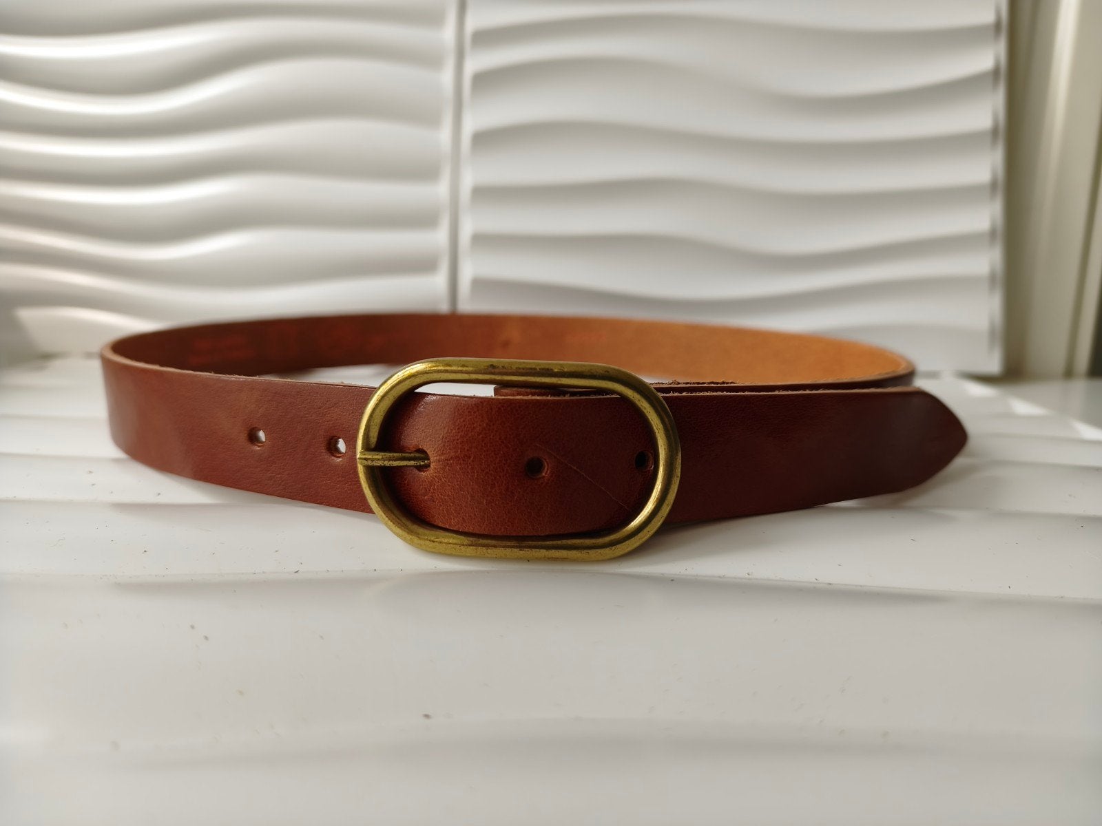 Bruine leren riem met gouden gesp - Made in Italy, Kleding | Dames, Riemen en Ceinturen, 80 tot 90 cm, Echt leder, Heupriem, Ophalen of Verzenden