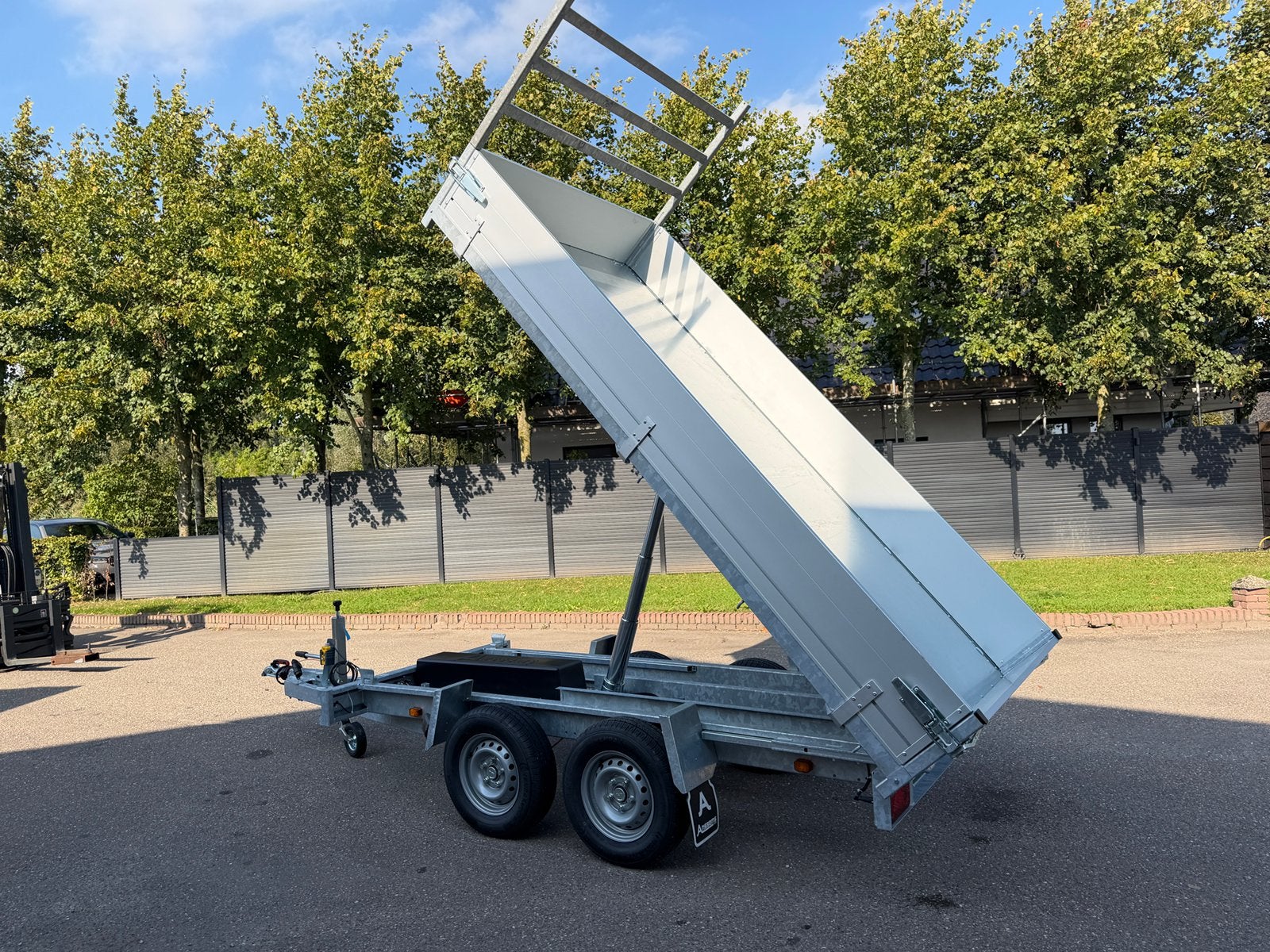 Annsems Elektrische kipper 305x153 rijplaten en koprek2500kg, Ophalen, Nieuw