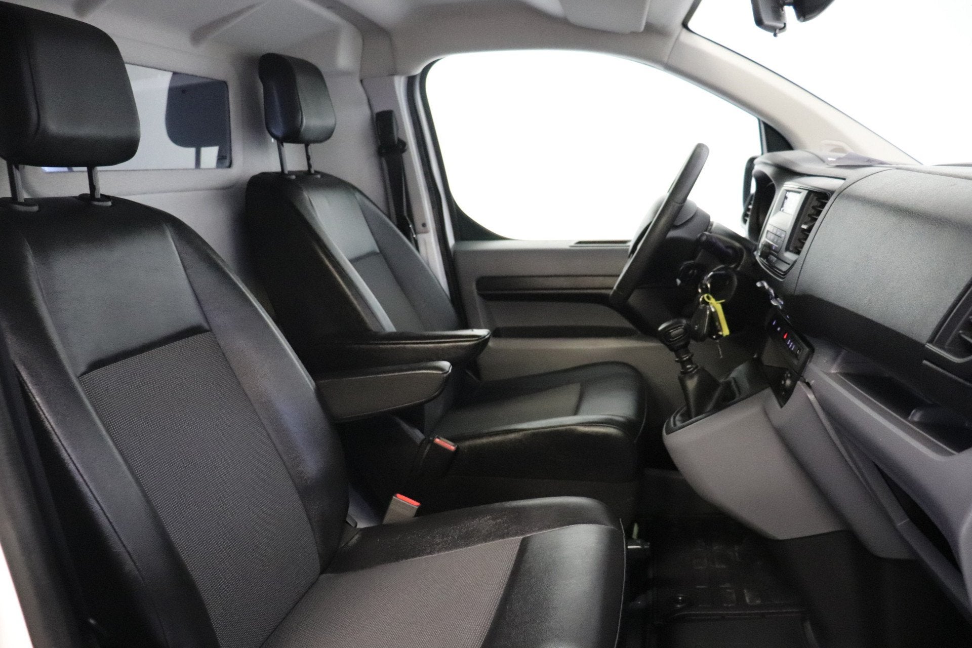 Citroën Jumpy 2.0 BlueHDI 122PK L3 EURO 6 - A/C Climate - C, Voorwielaandrijving, Dealer onderhouden, Gebruikt, 4 cilinders