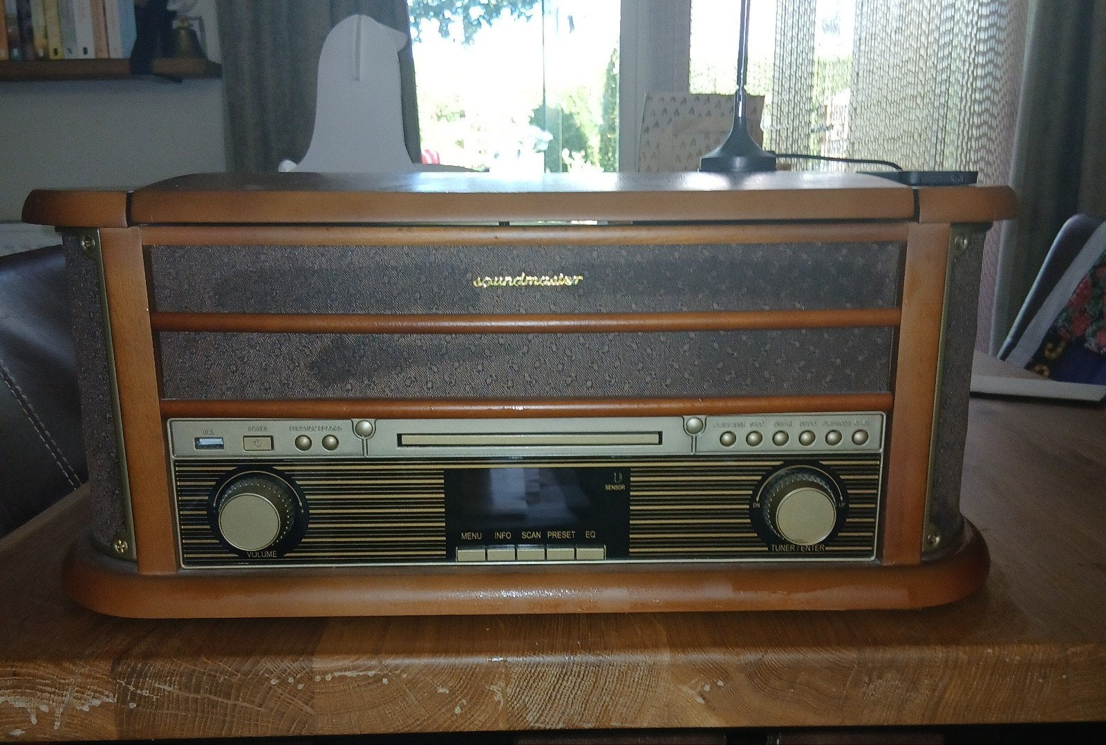 Soundmaster drie in één., Audio, Tv en Foto, Radio's, Ophalen, Zo goed als nieuw