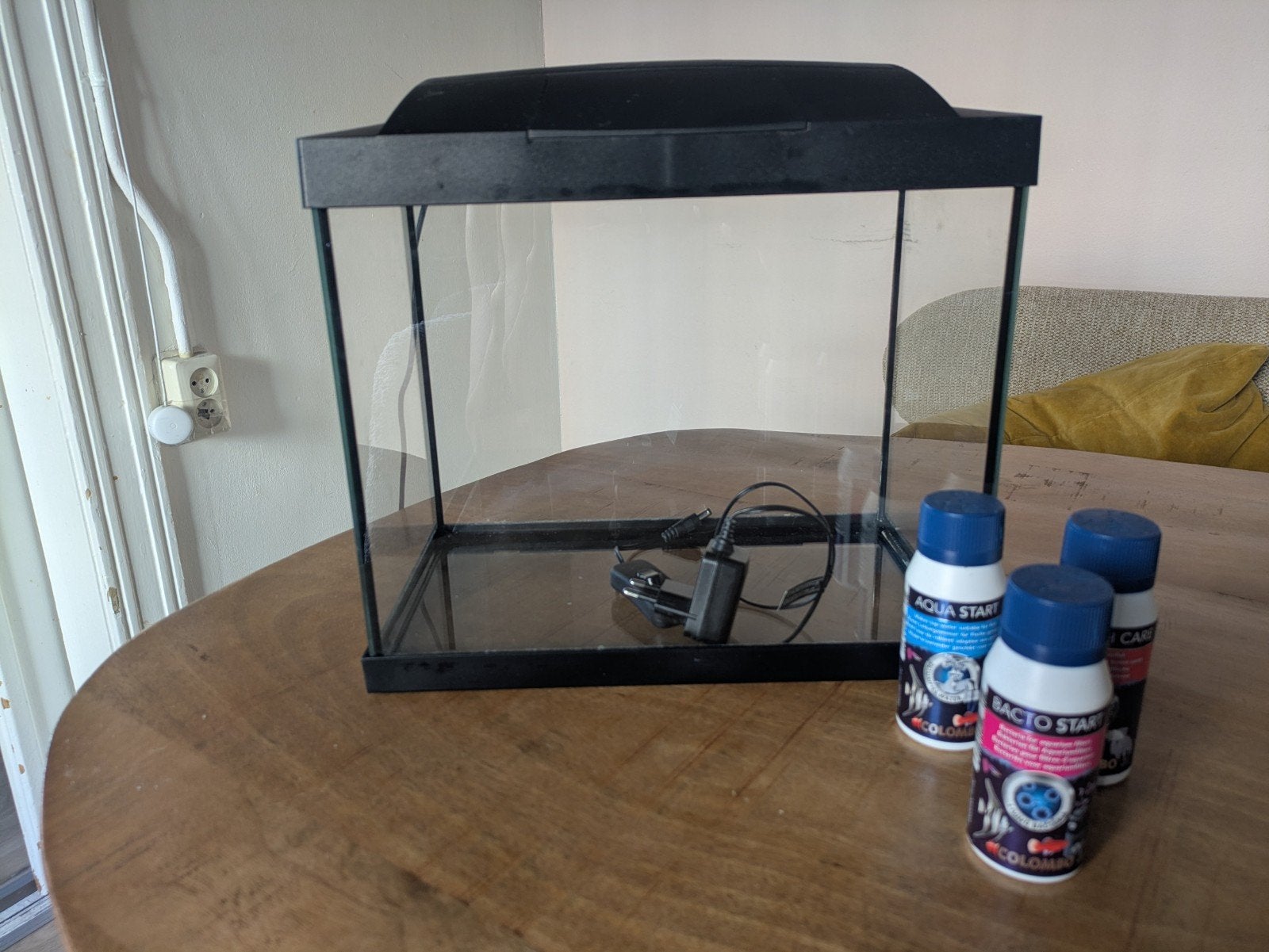 Super fish aquarium 16, Ophalen, Leeg aquarium