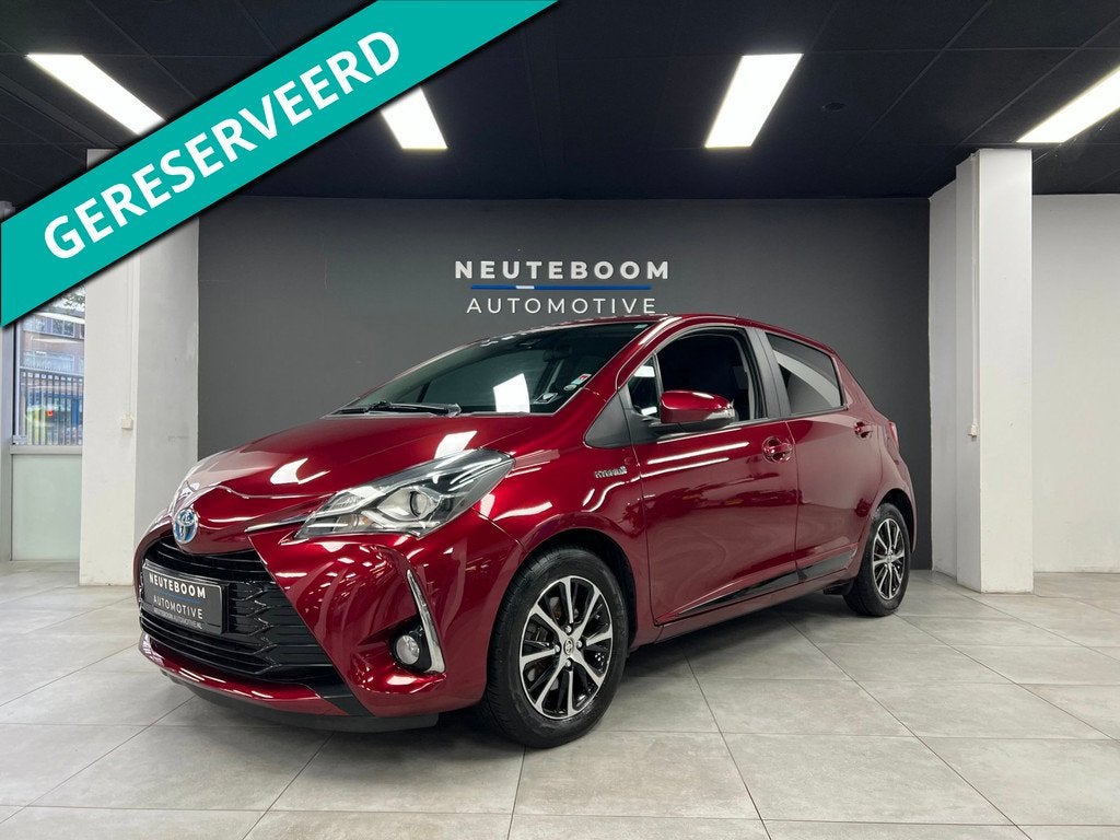 Toyota Yaris 1.5 Hybrid | Lane Assist | Stoelverwa. | Cruise, Auto's, Toyota, Zwart, 4 cilinders, Origineel Nederlands, Bedrijf