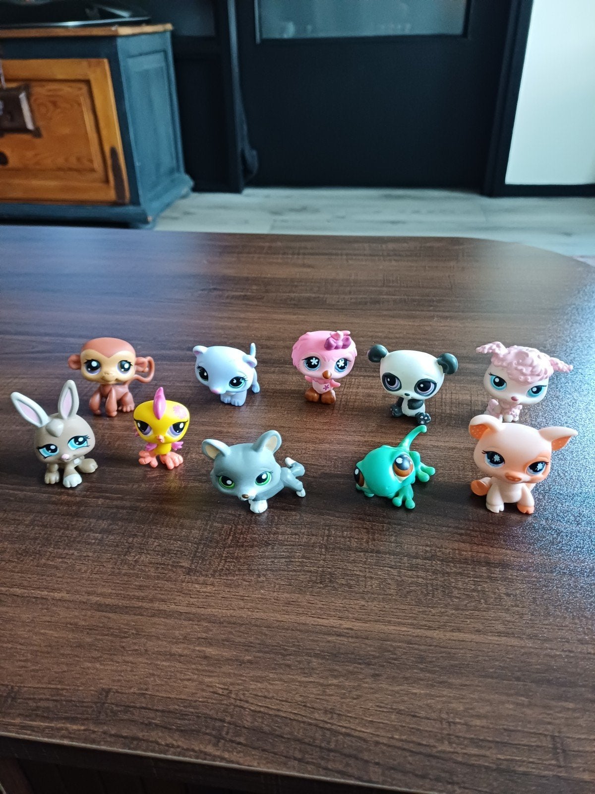 10 littlest pet shop poppetjes, Ophalen of Verzenden, Zo goed als nieuw