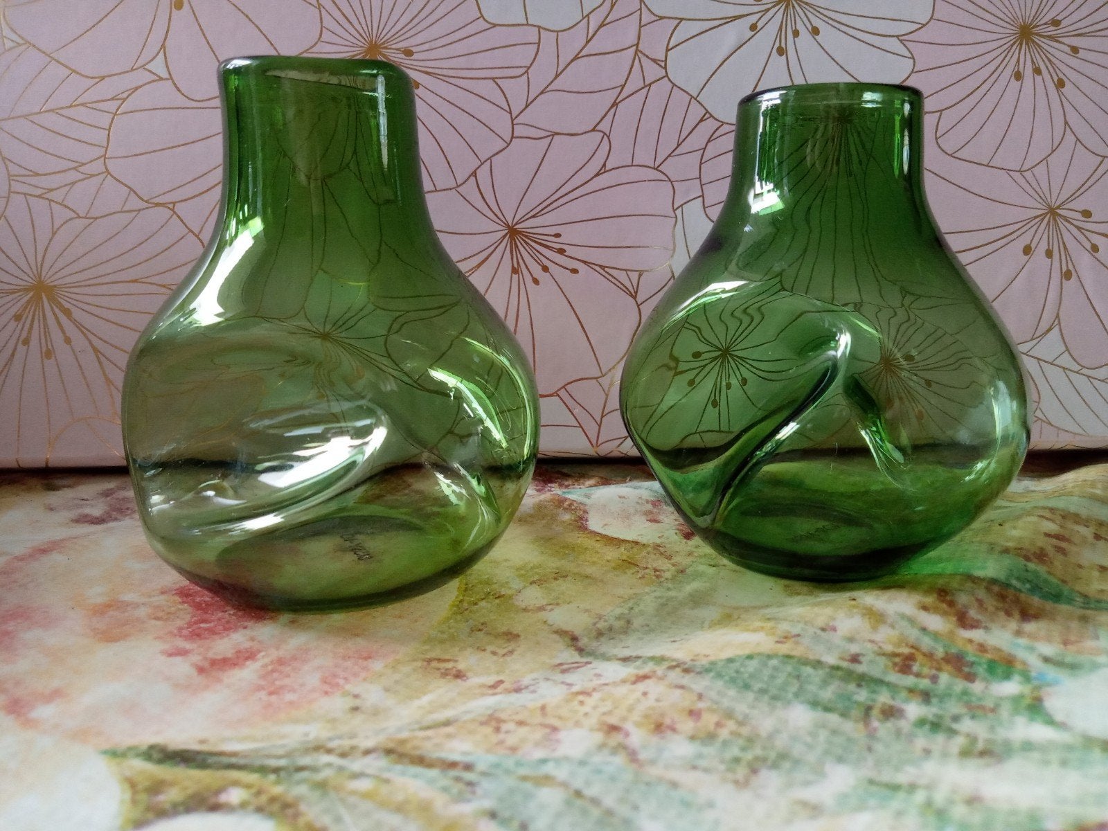2 schattige groene vaasjes van Sissy Boy van glas, Huis en Inrichting, Woonaccessoires | Vazen, Ophalen of Verzenden, Nieuw, Glas