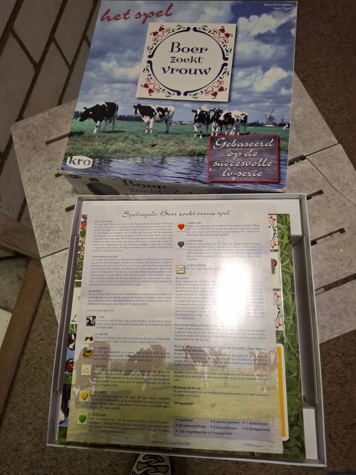 Boer Zoekt Vrouw Het Spel - Bordspel, Hobby en Vrije tijd, Postbus 333, 1500 AH Zaandam, Nederland, Gebruikt, KRO, Ophalen of Verzenden