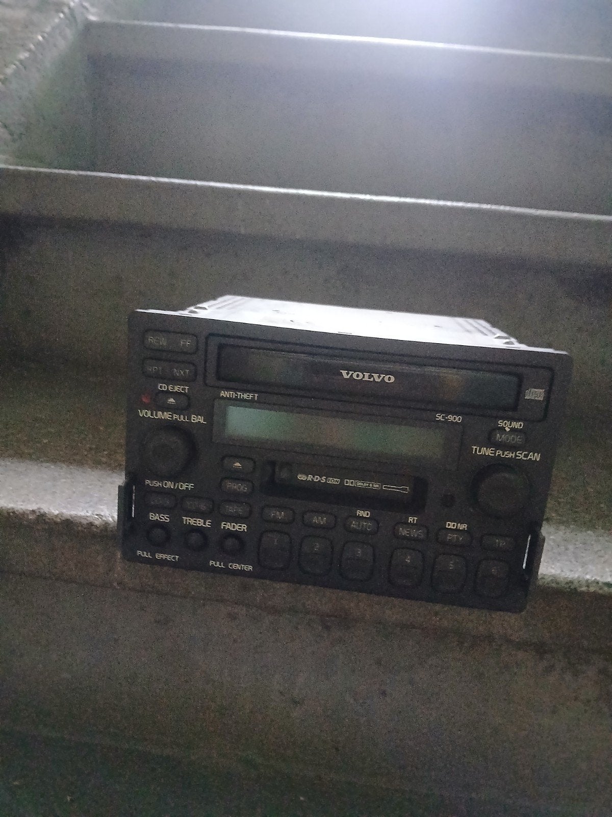 Volvo SC-900 autoradio met CD-speler, Ophalen of Verzenden, Gebruikt