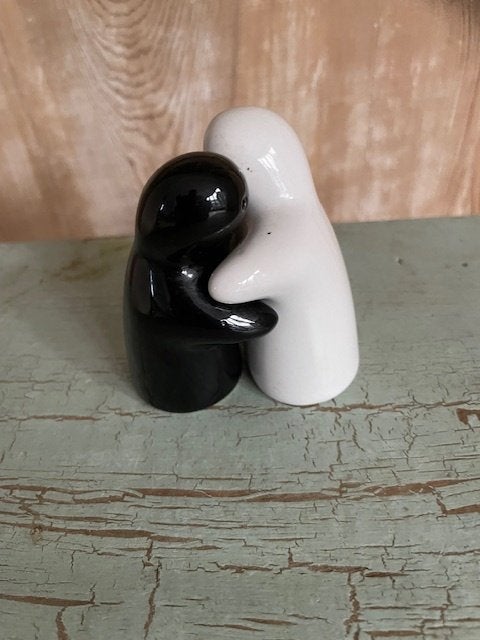peper en zout stel 2 mensen omarmd / liefde. Zwart Wit., Ophalen, Overige typen, Zo goed als nieuw, Modern
