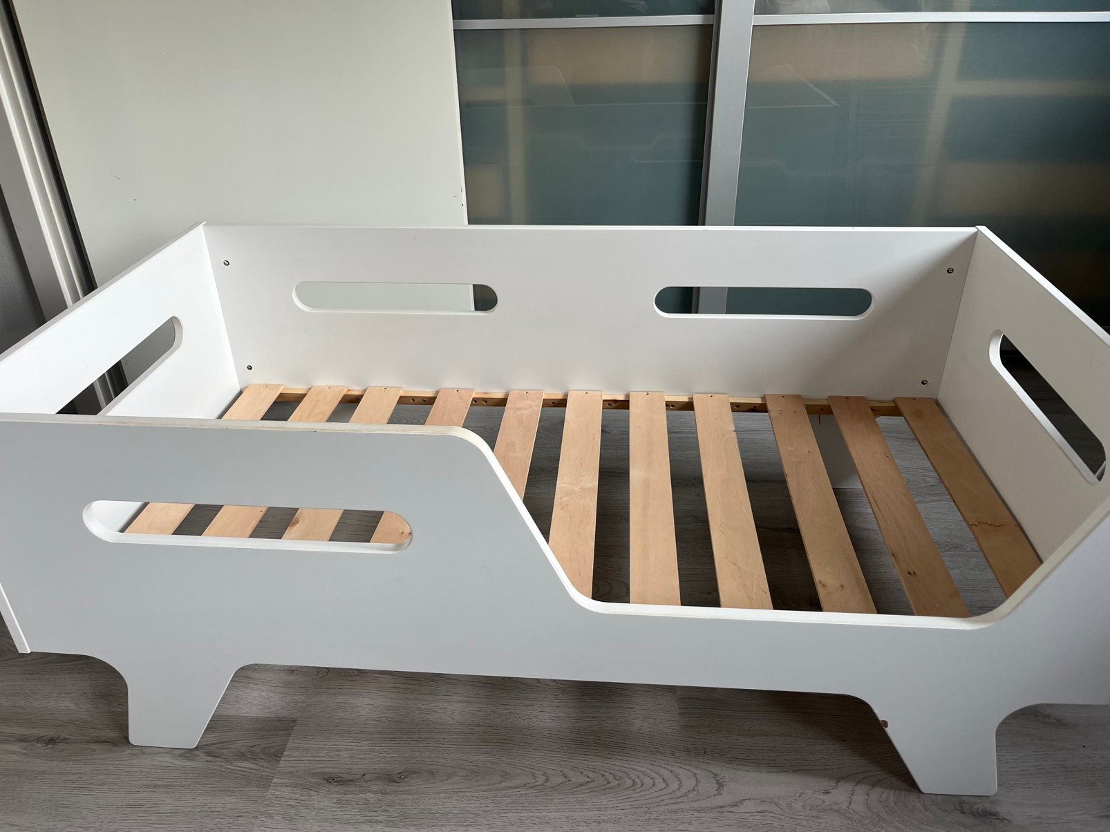 Bed Petit Amelie, Ophalen, Zo goed als nieuw, 140 tot 160 cm, 70 tot 85 cm