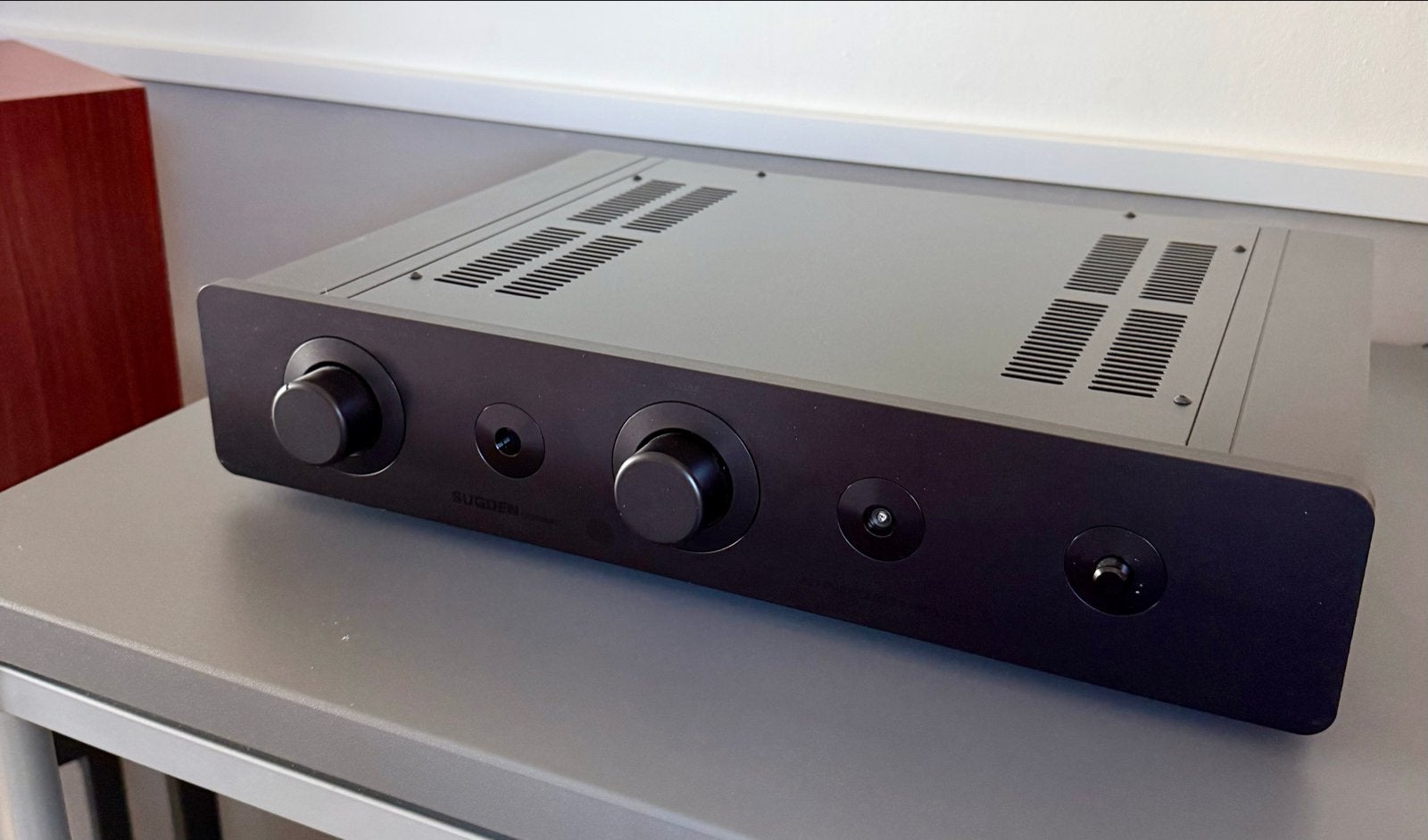 Sugden Audio A21AL Signature – Stealth Black – bijna nieuw, Zo goed als nieuw, Ophalen, Overige merken, Minder dan 60 watt