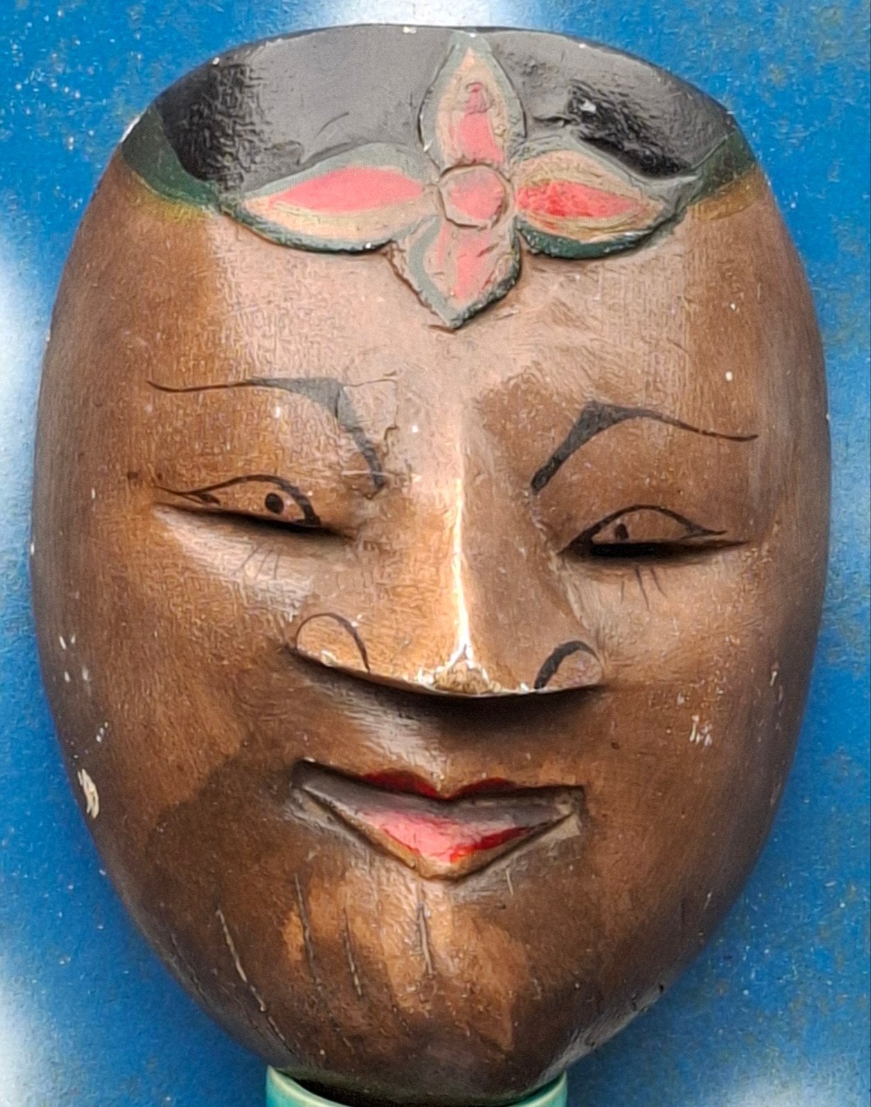 Chinees masker. Houtsnijwerk. Handpainted.  14.5/19.5 cm., Masker, Handgemaakt, China, Meerkleurig