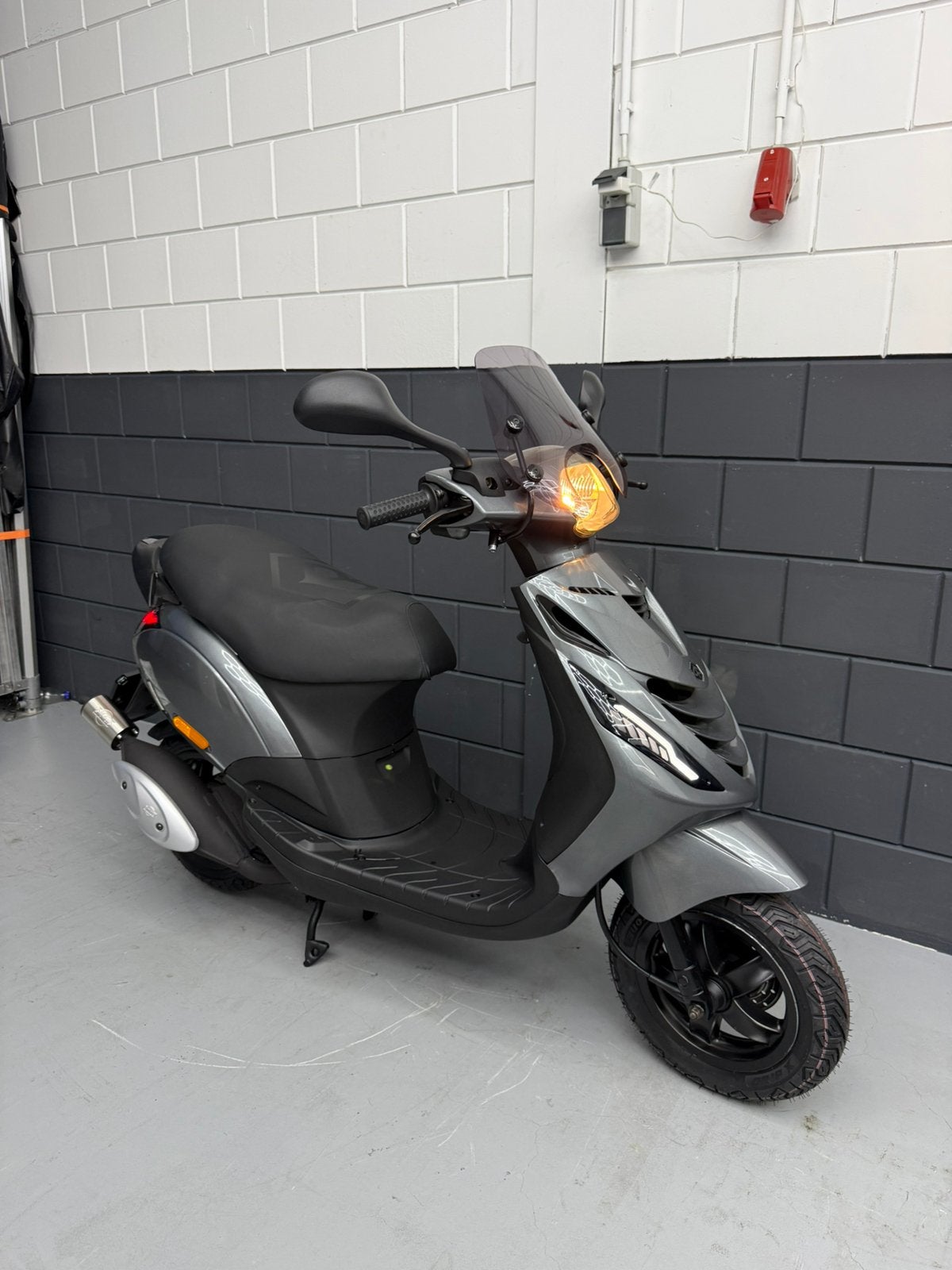 Piaggio Zip Sp 50cc 2Takt Bromscooter Vol Opties! Alpha Led, Ophalen