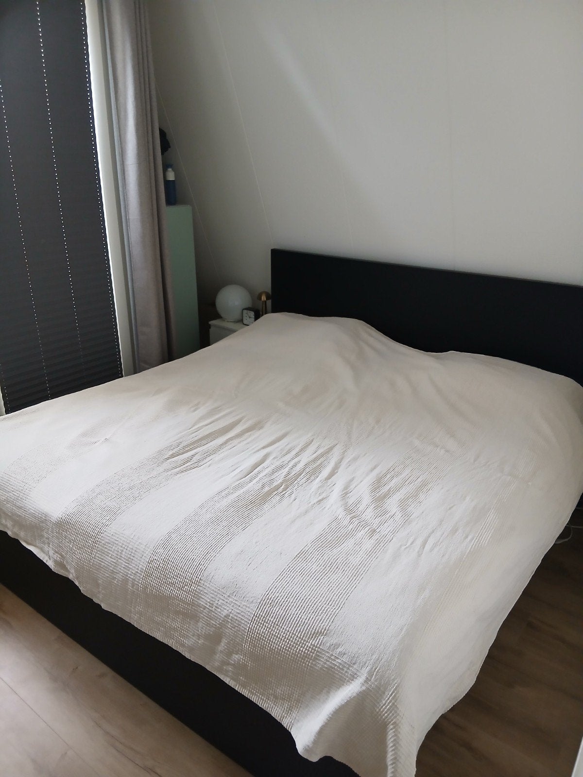 Zwartbruin Malm bed hoog van Ikea 180 x 200, Ophalen, Bruin, Tweepersoons, Zo goed als nieuw