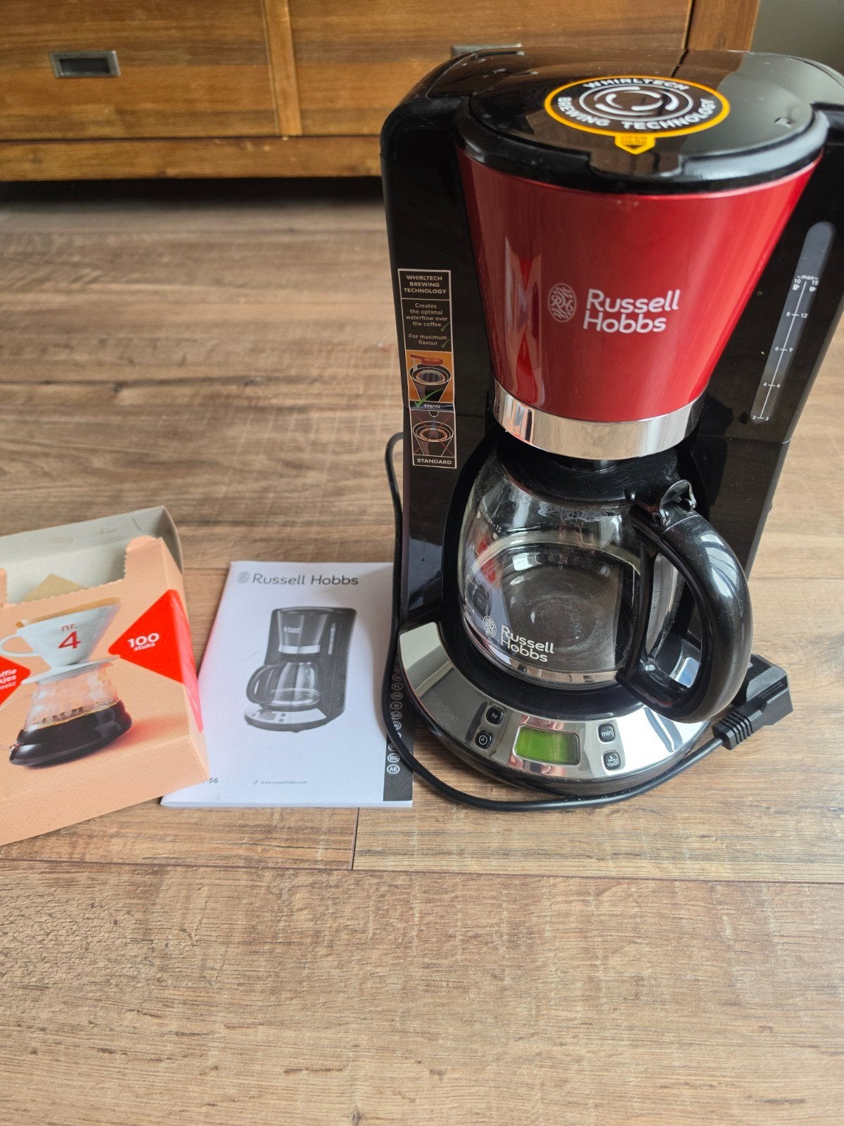 Russell Hobbs Koffiezetapparaat - Zo goed als nieuw, Ophalen, Koffiemachine, Gemalen koffie, Zo goed als nieuw