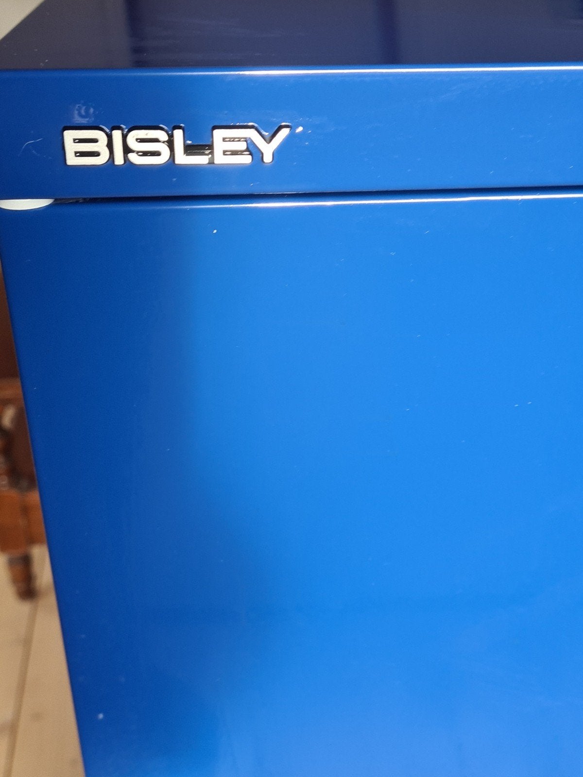 Bisley archiefkast blauw met slot en 2 sleutels, Ophalen, 100 tot 150 cm, Modern kantoor, 50 tot 100 cm