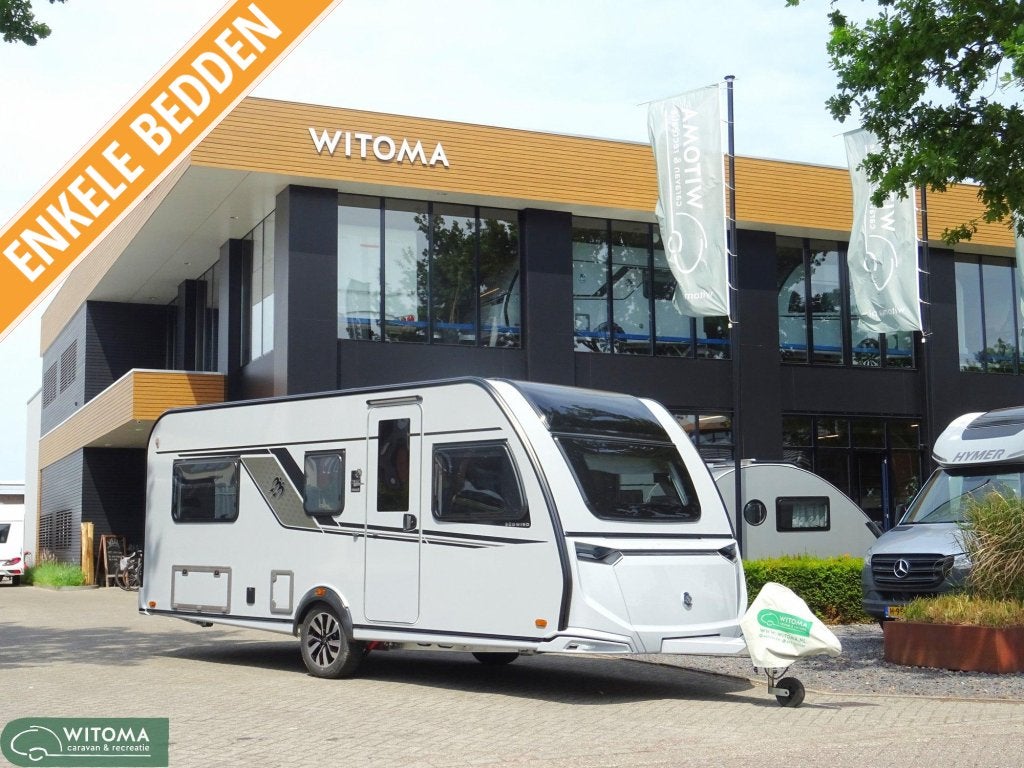 Knaus Sudwind Black Selection 540 UE, Rondzit, Bedrijf, Schokbreker, 6 tot 7 meter