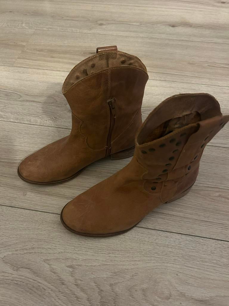 Mooi Laarsje halfhoog, EYE, Maat 37, Kleding | Dames, Schoenen, Ophalen of Verzenden, Zo goed als nieuw, Zwart