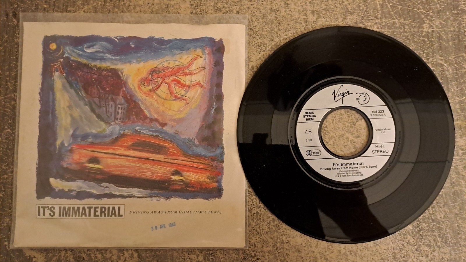 It's immaterial  - driving away from home, Gebruikt, 7 inch, Pop, Fotohoes