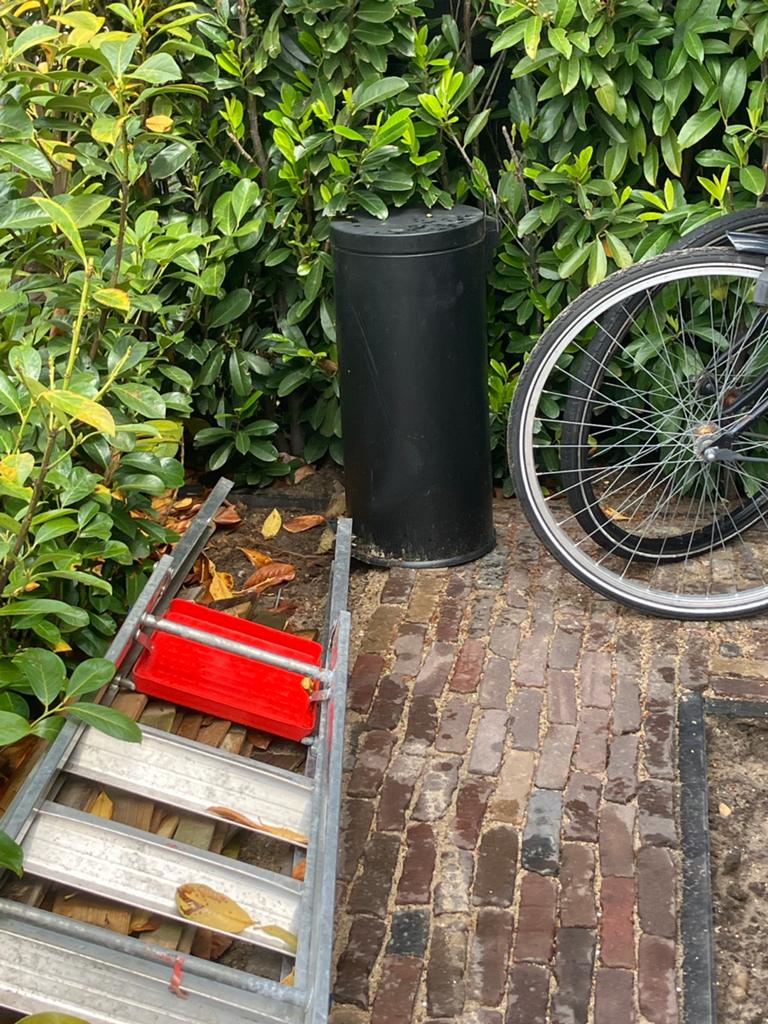 Gratis prullenbak, Ophalen, Gebruikt, Minder dan 50 cm