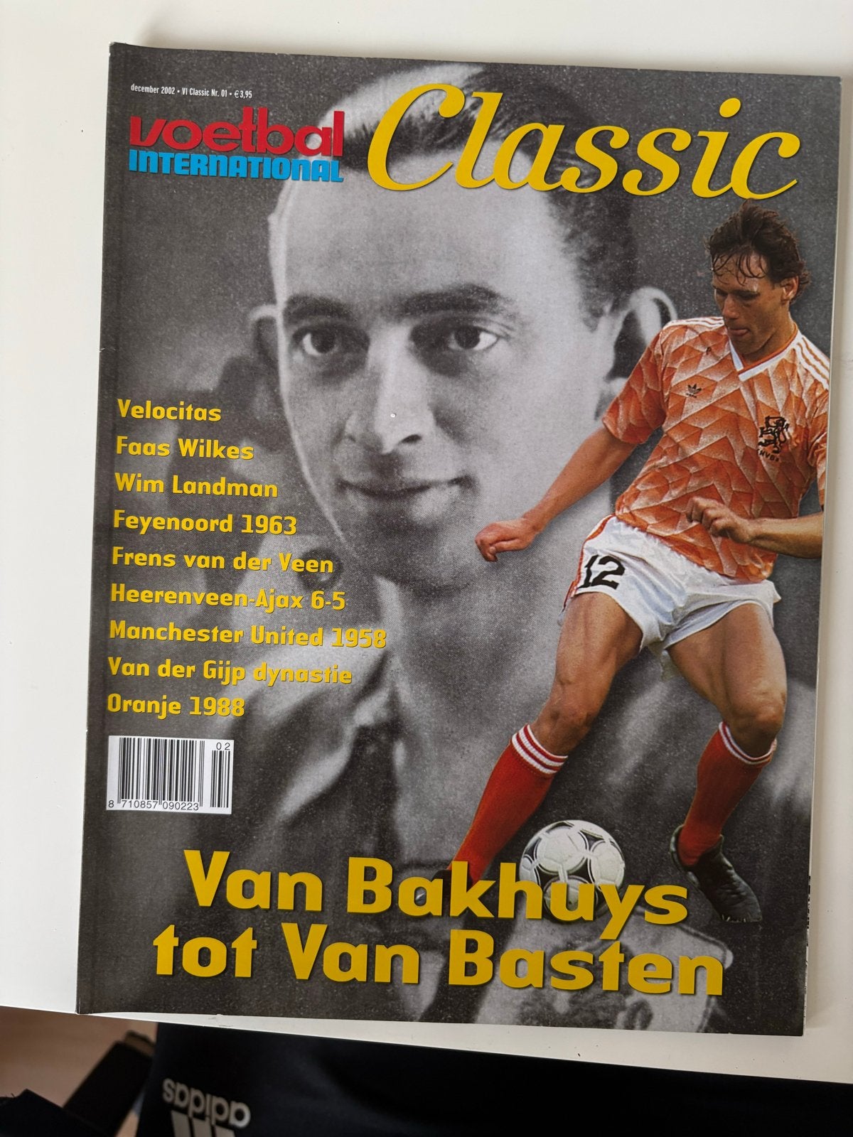 Voetbal International Classic: Van Bakhuis tot Van Basten, Ophalen of Verzenden, Zo goed als nieuw, Sport en Vrije tijd