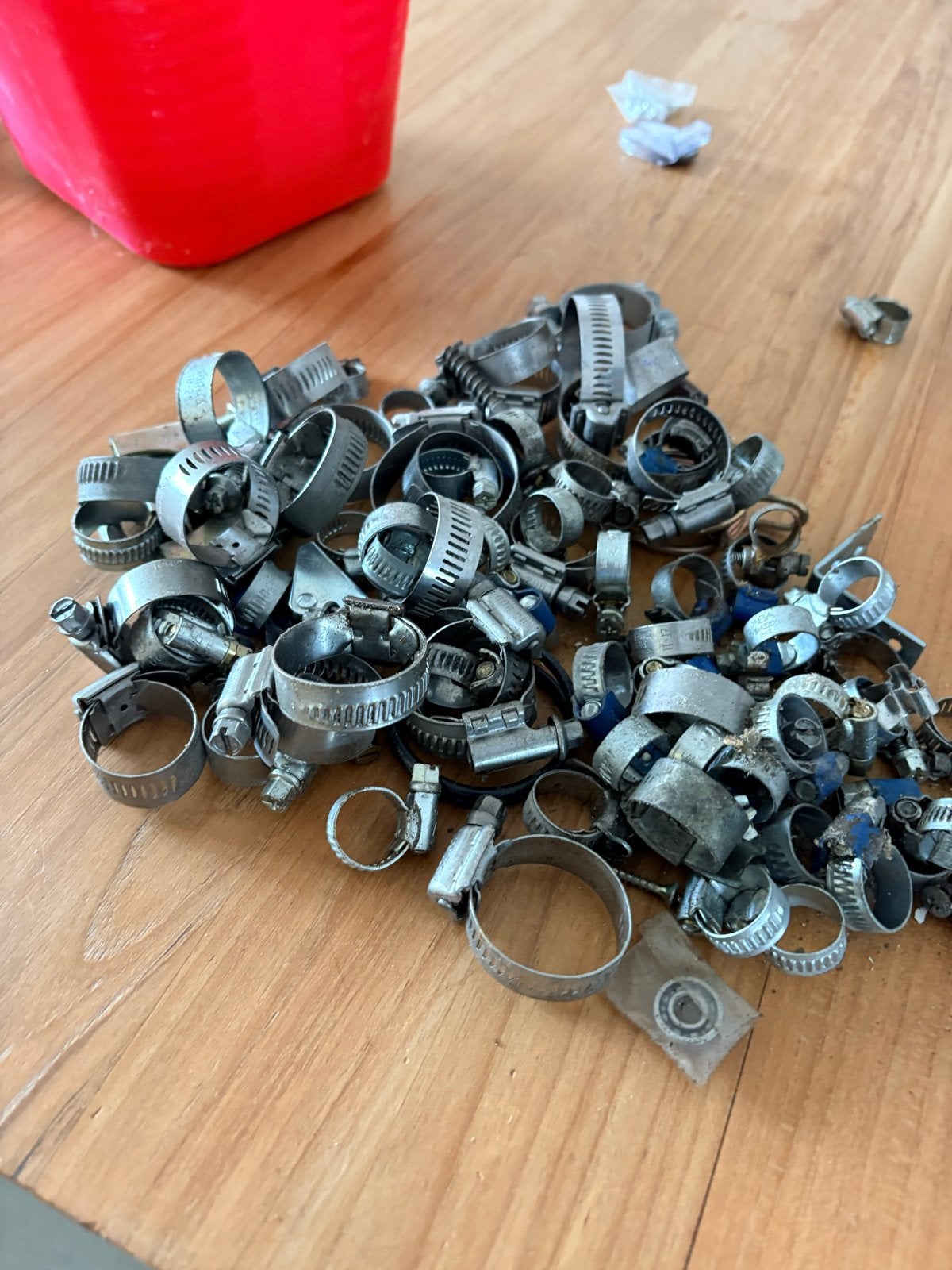 Partij slangklemmen / wormschroefklemmen, Ophalen, Gebruikt, Minder dan 50 mm, Overige typen