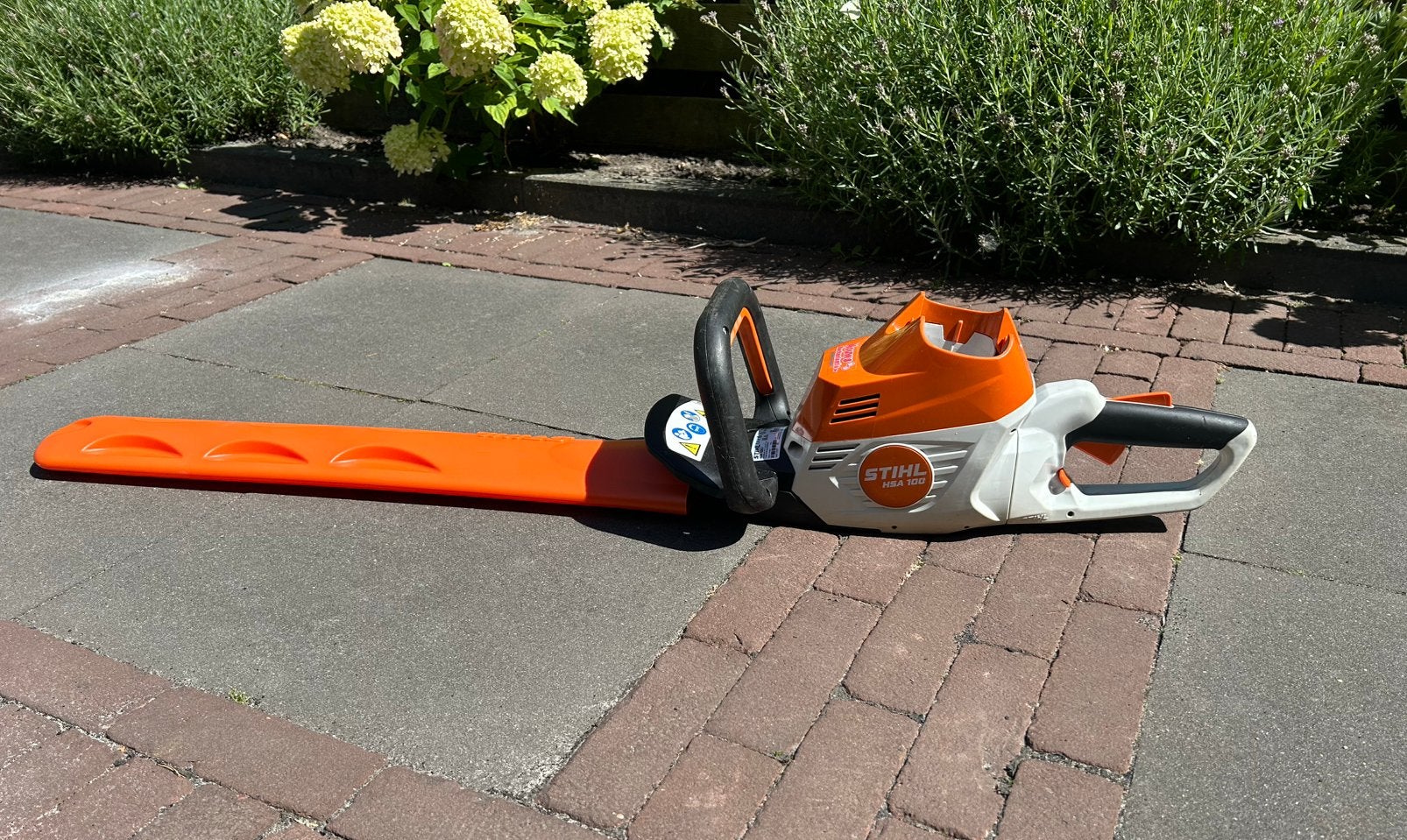 Stihl HSA100 accu heggenschaar, Ophalen of Verzenden, Zo goed als nieuw, Accu