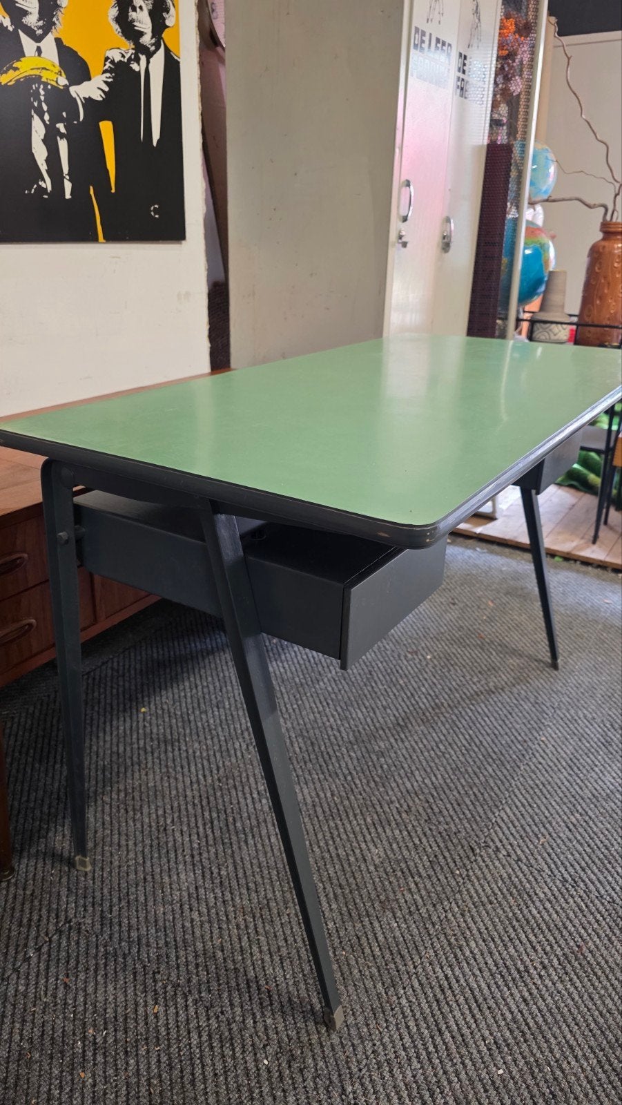 vintage industrieel bureau/retro werkplek, Ophalen, Gebruikt